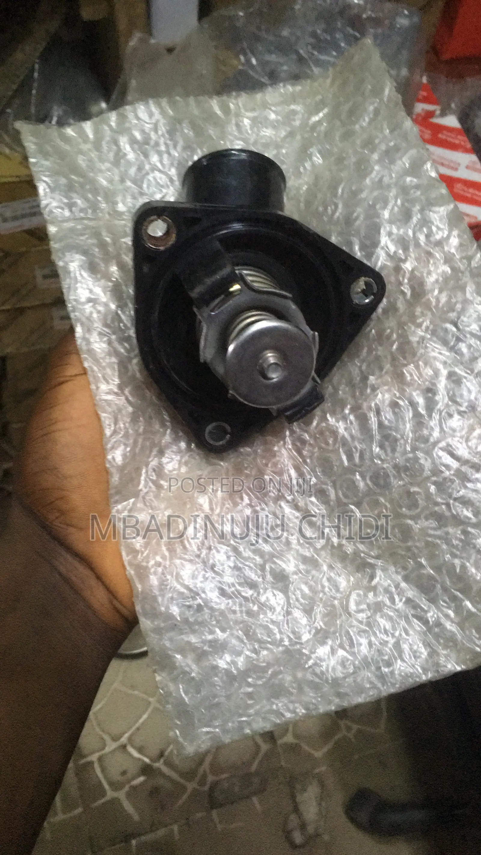 Thermostat Land Cruiser 3ur Engine