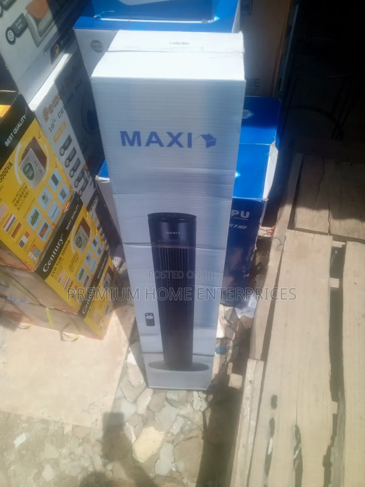 Maxi 45 Watts Tower White Fan Fan10-22jr