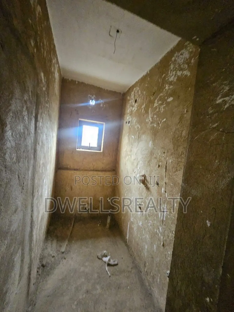 4bdrm Duplex in Boite Azure By, Mabushi for sale