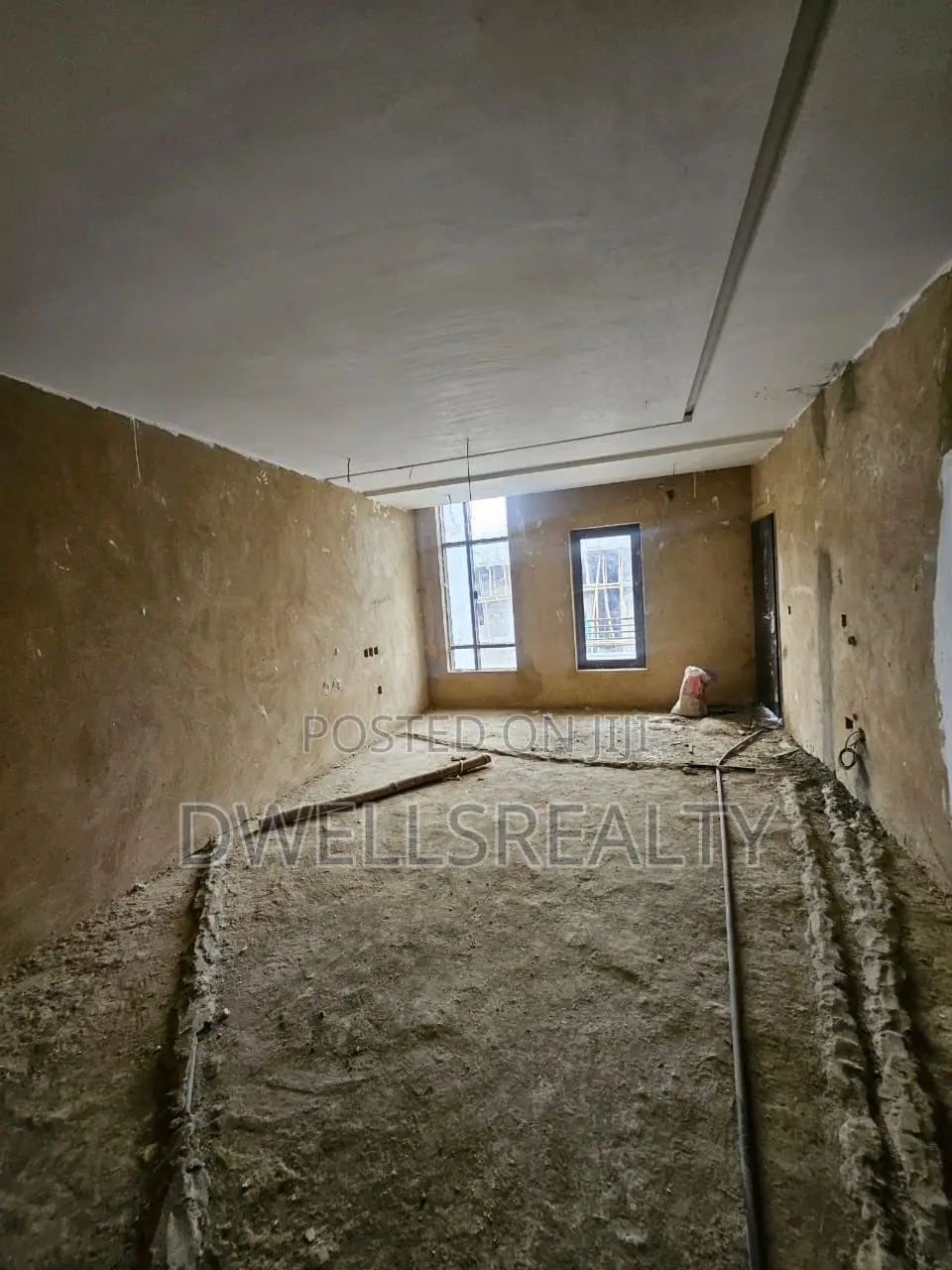 4bdrm Duplex in Boite Azure By, Mabushi for sale