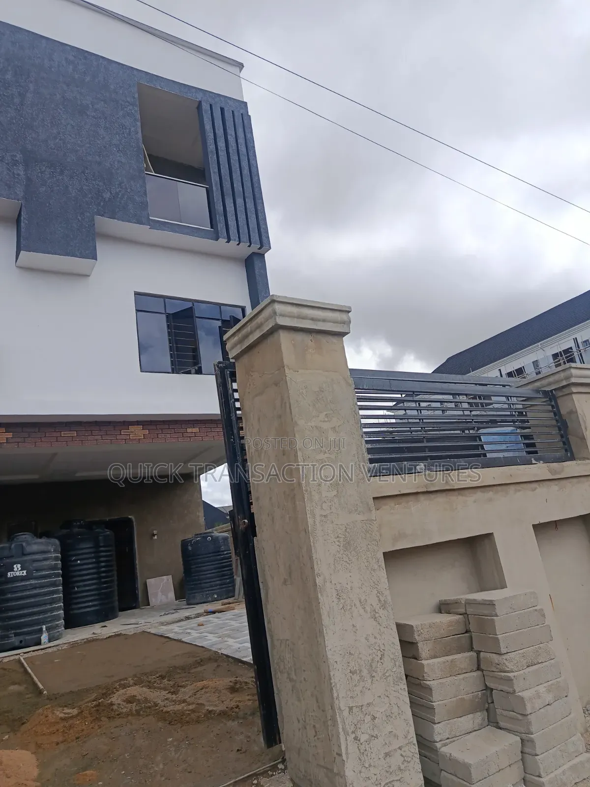 5bdrm Duplex in Parkveiw Estate, Okota for rent