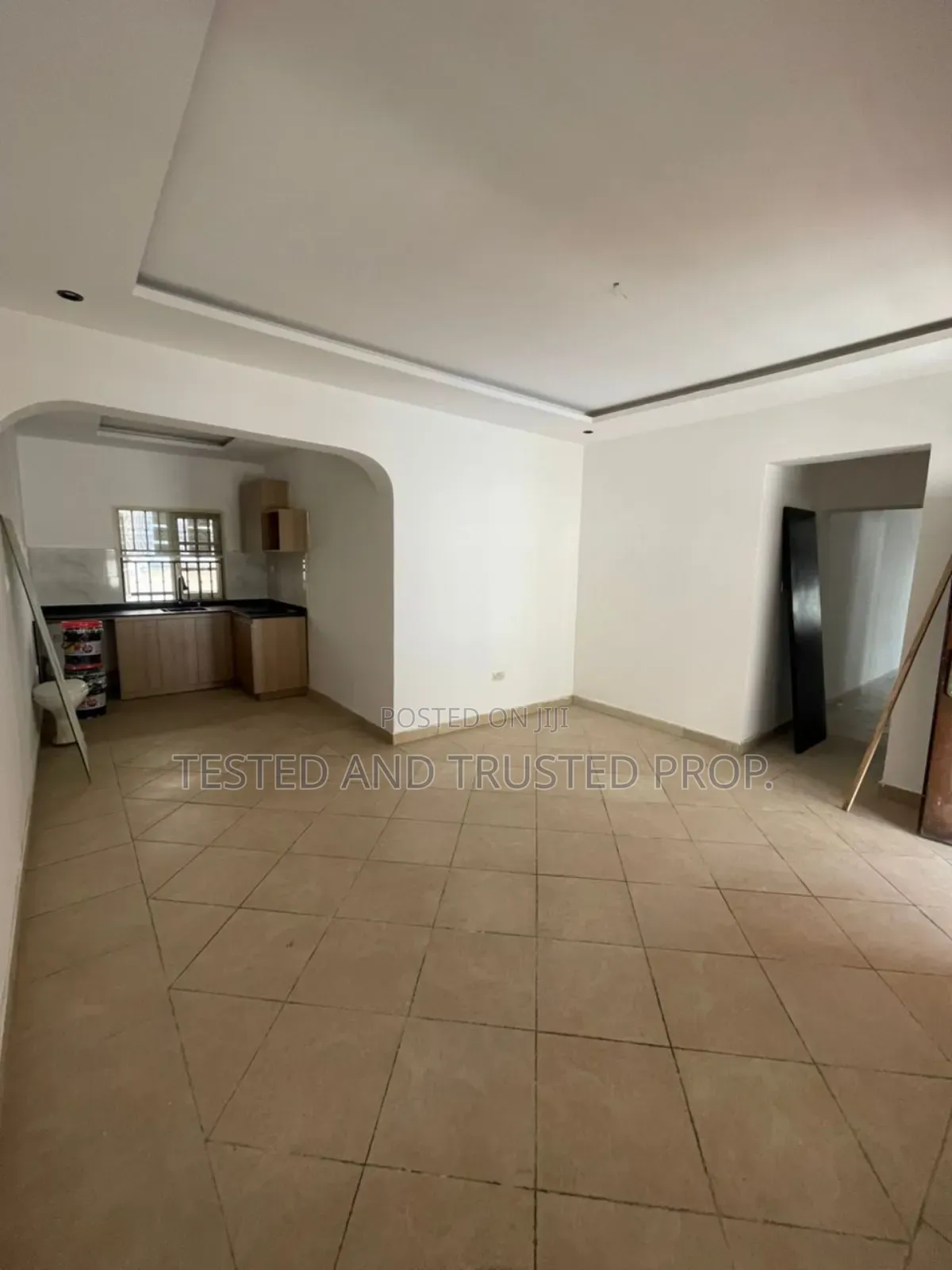Mini Flat in Ikota for rent