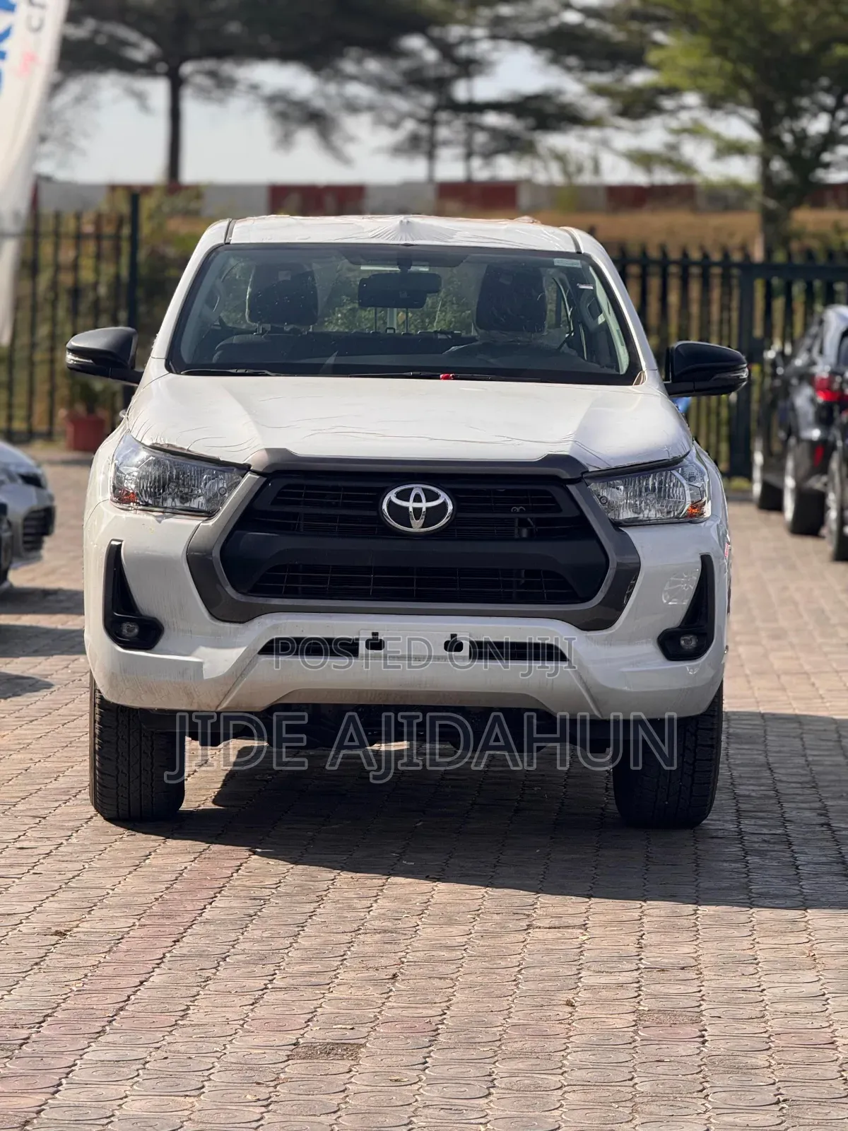 New Toyota Hilux 2025 White