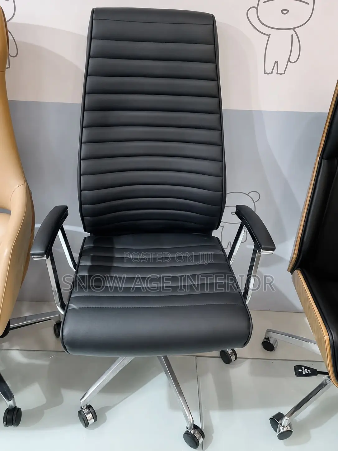 Monarch/ Governor Executive Office Chair.
