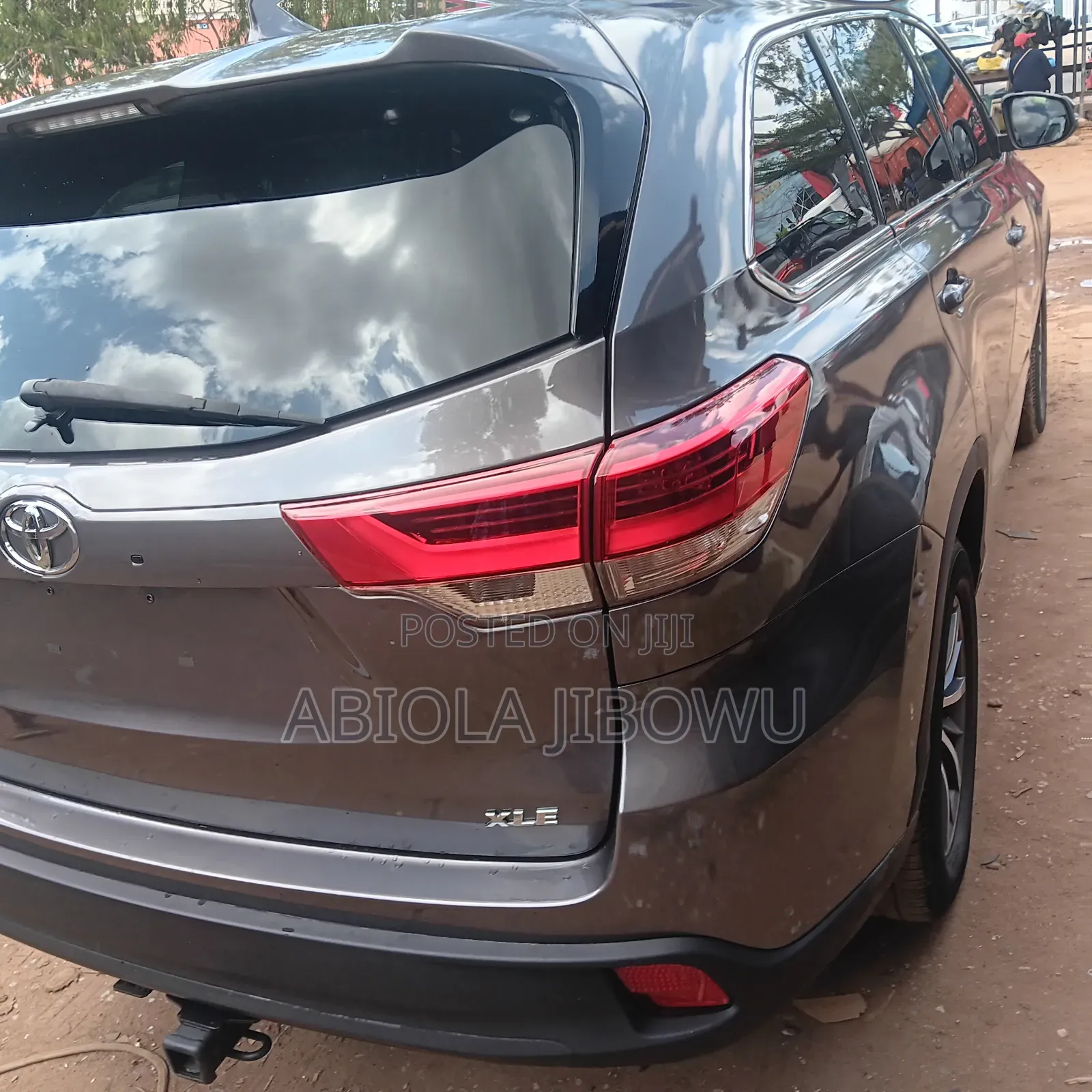 Toyota Highlander XLE 4x2 V6 (3.5L 6cyl 8A) 2018 Gray