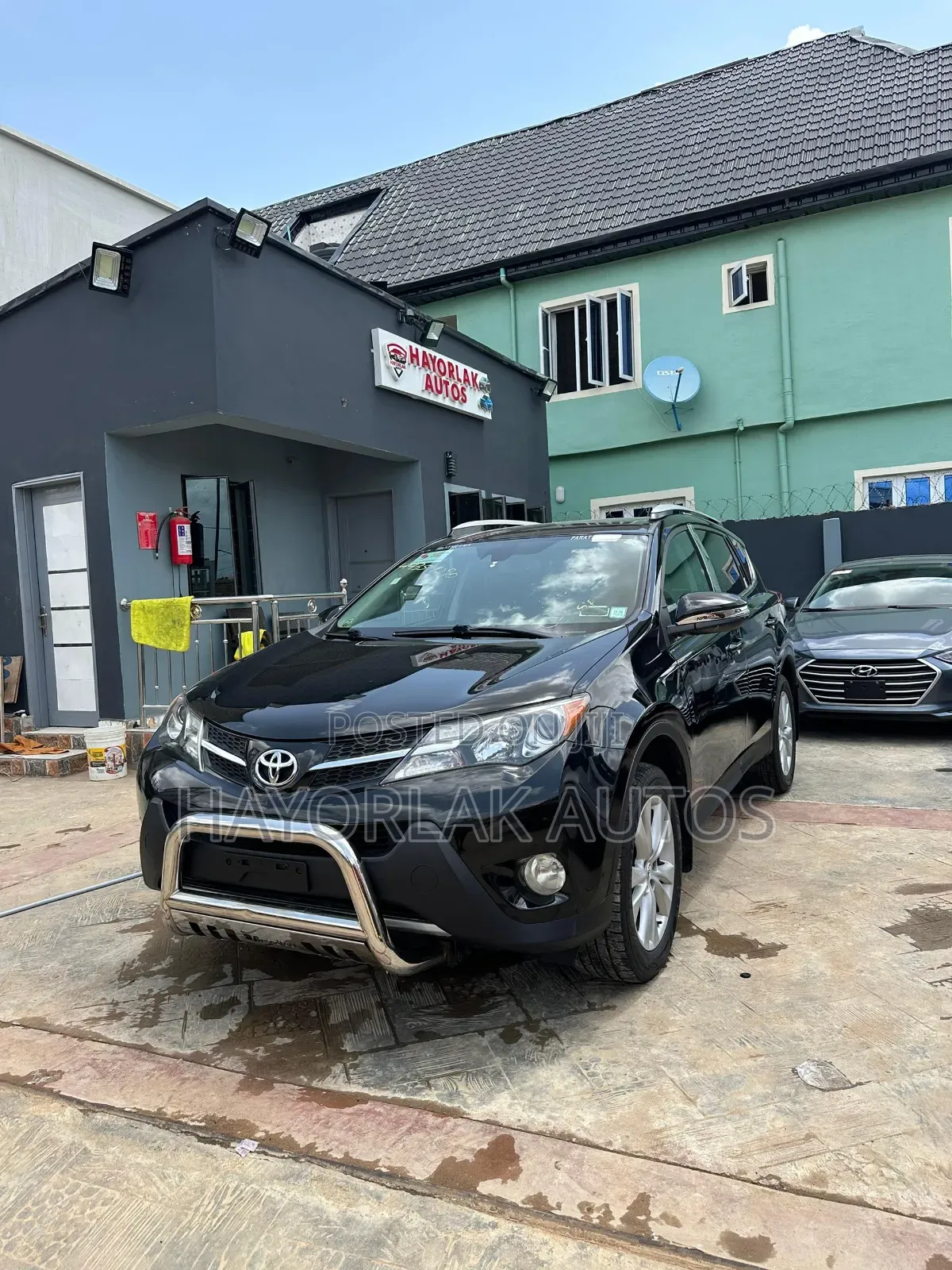 Toyota RAV4 Limited AWD (2.5L 4cyl 6A) 2016 Black