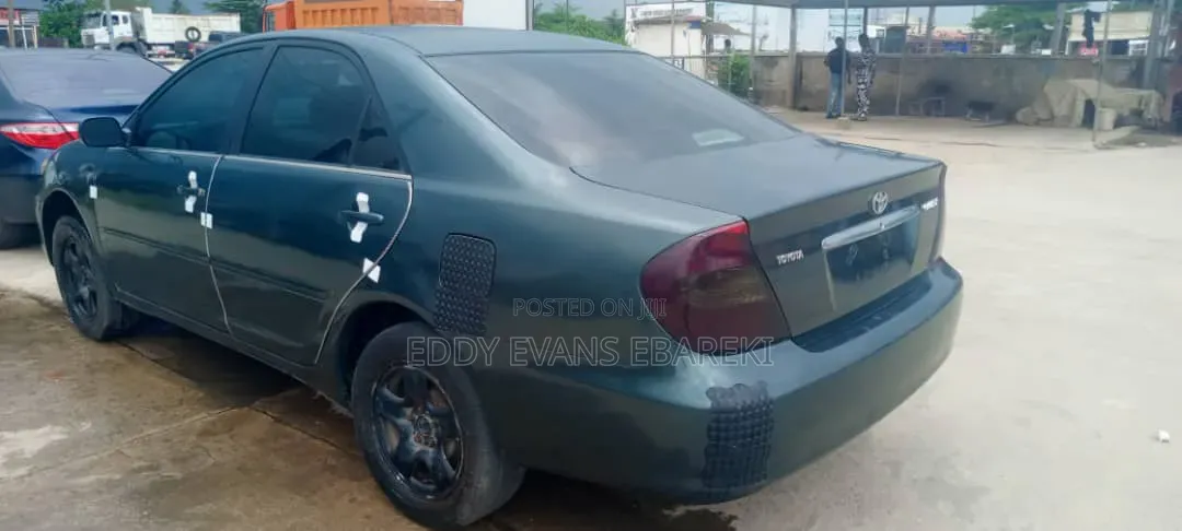 Toyota Camry 2004 Green