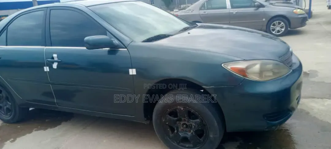 Toyota Camry 2004 Green