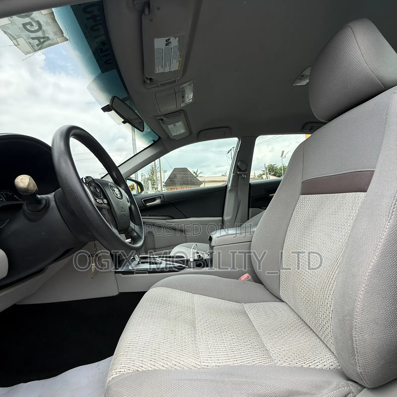 Toyota Camry LE 4dr Sedan (2.5L 4cyl 6A) 2013 Green