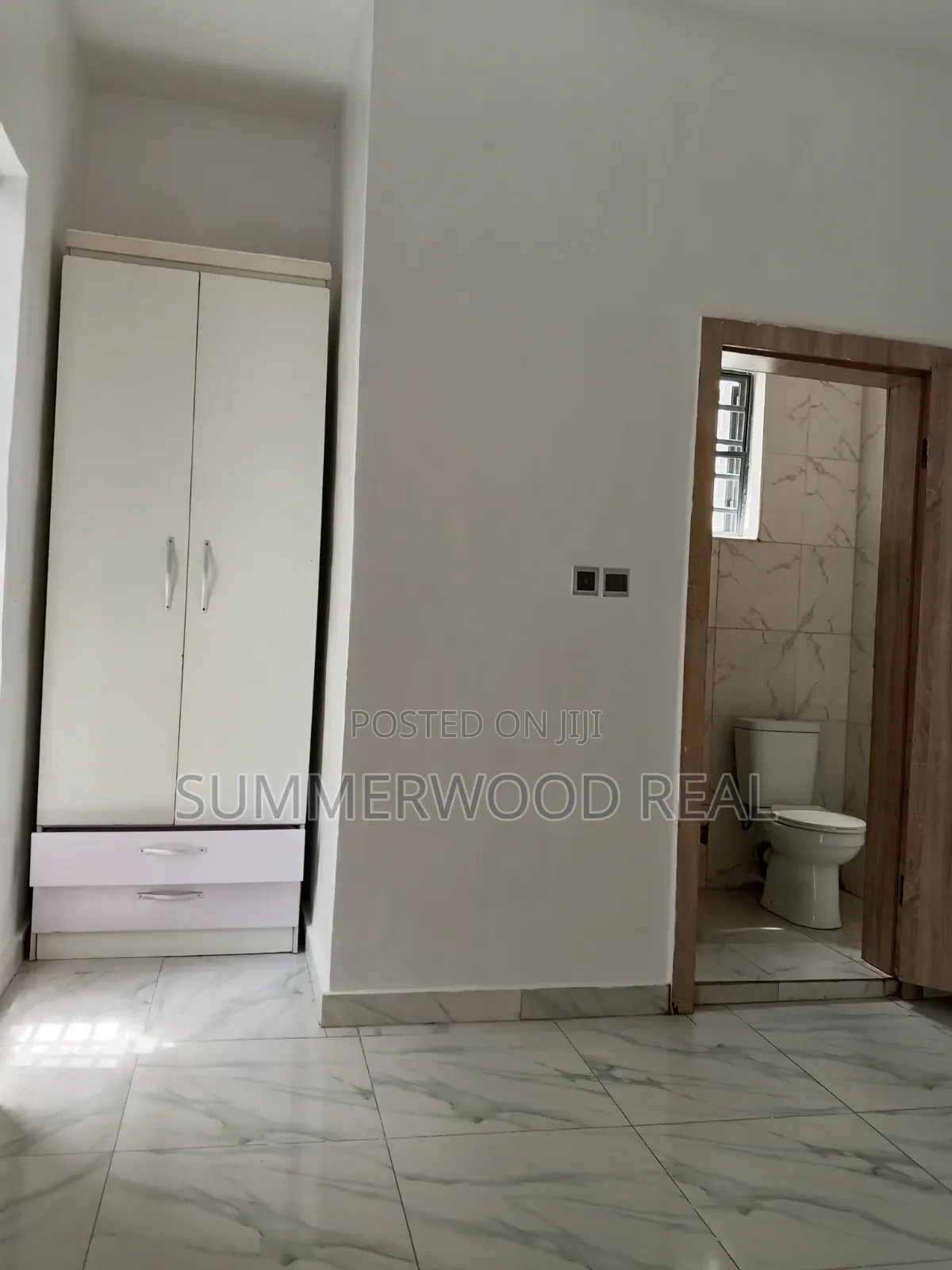 4bdrm Duplex in Ikota for rent
