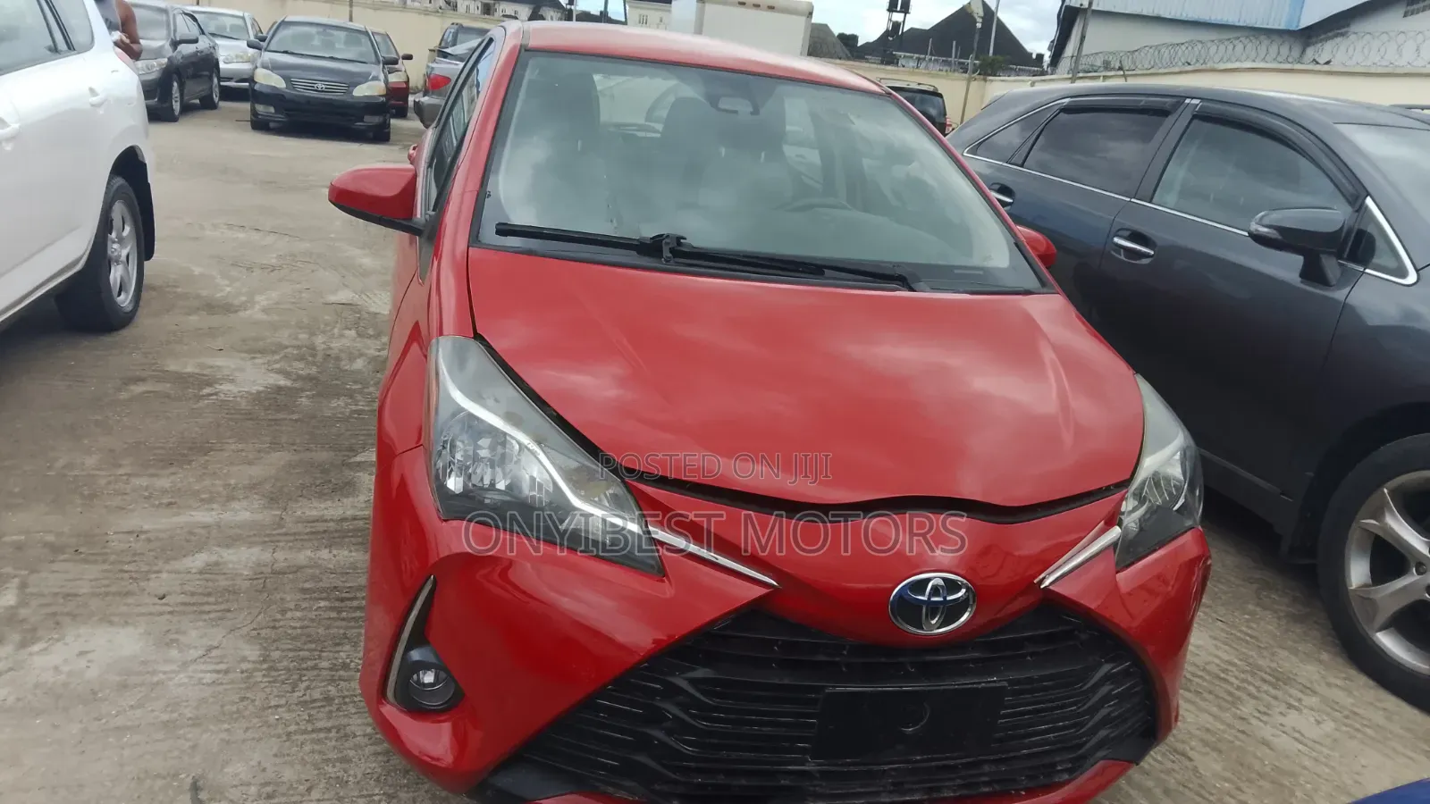 Toyota Yaris 2016 Red