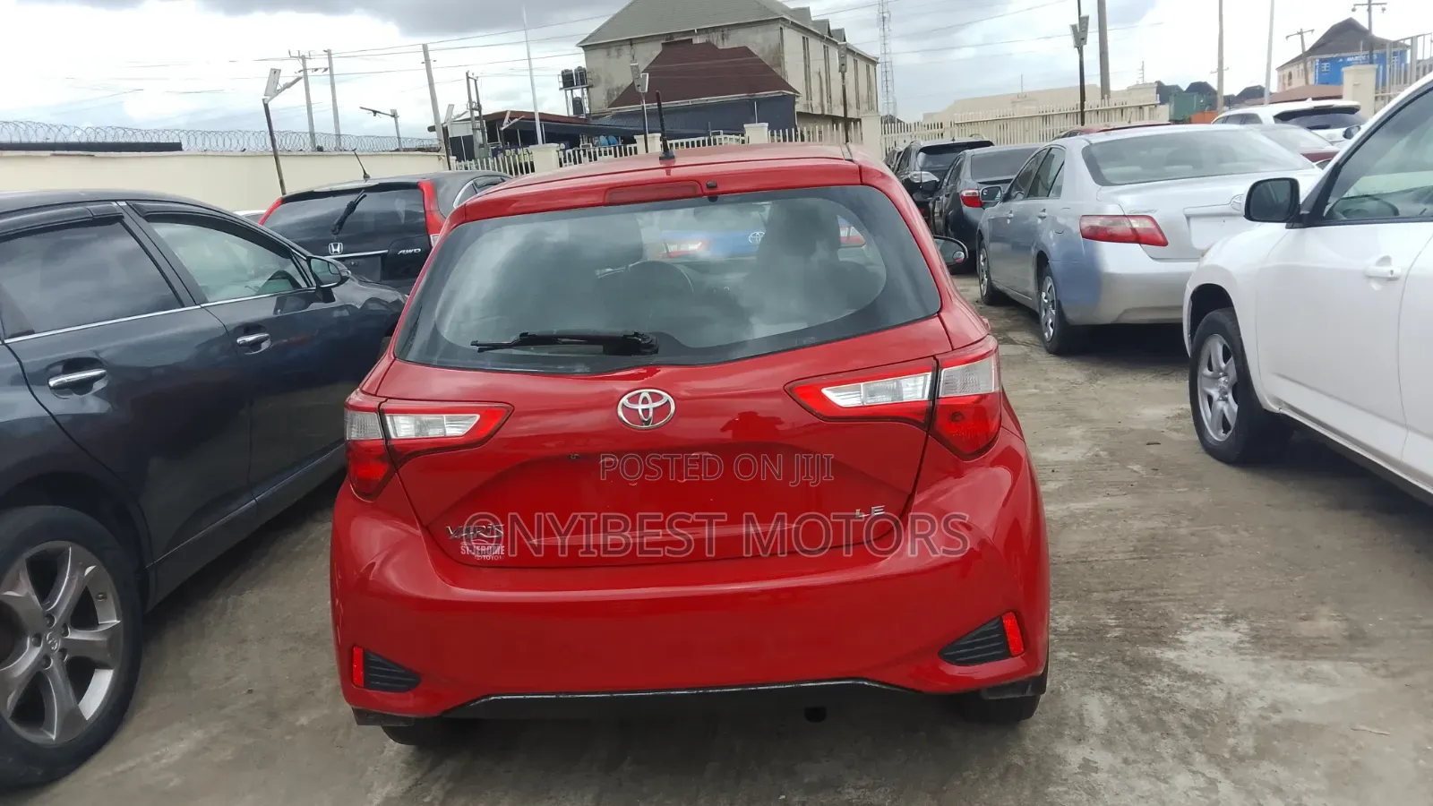 Toyota Yaris 2016 Red