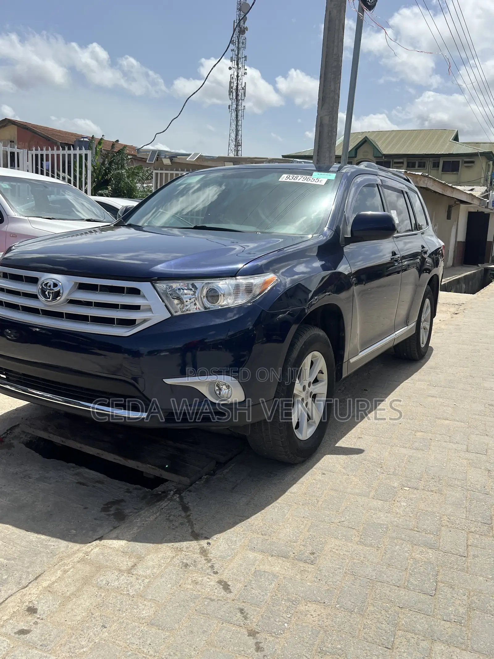 Toyota Highlander 3.5L 2WD 2013 Blue