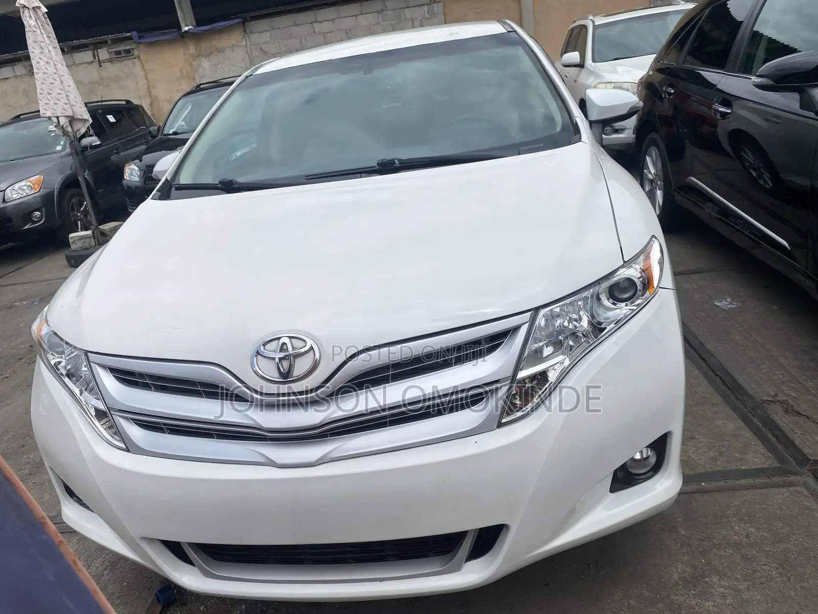 Toyota Venza AWD 2011 White