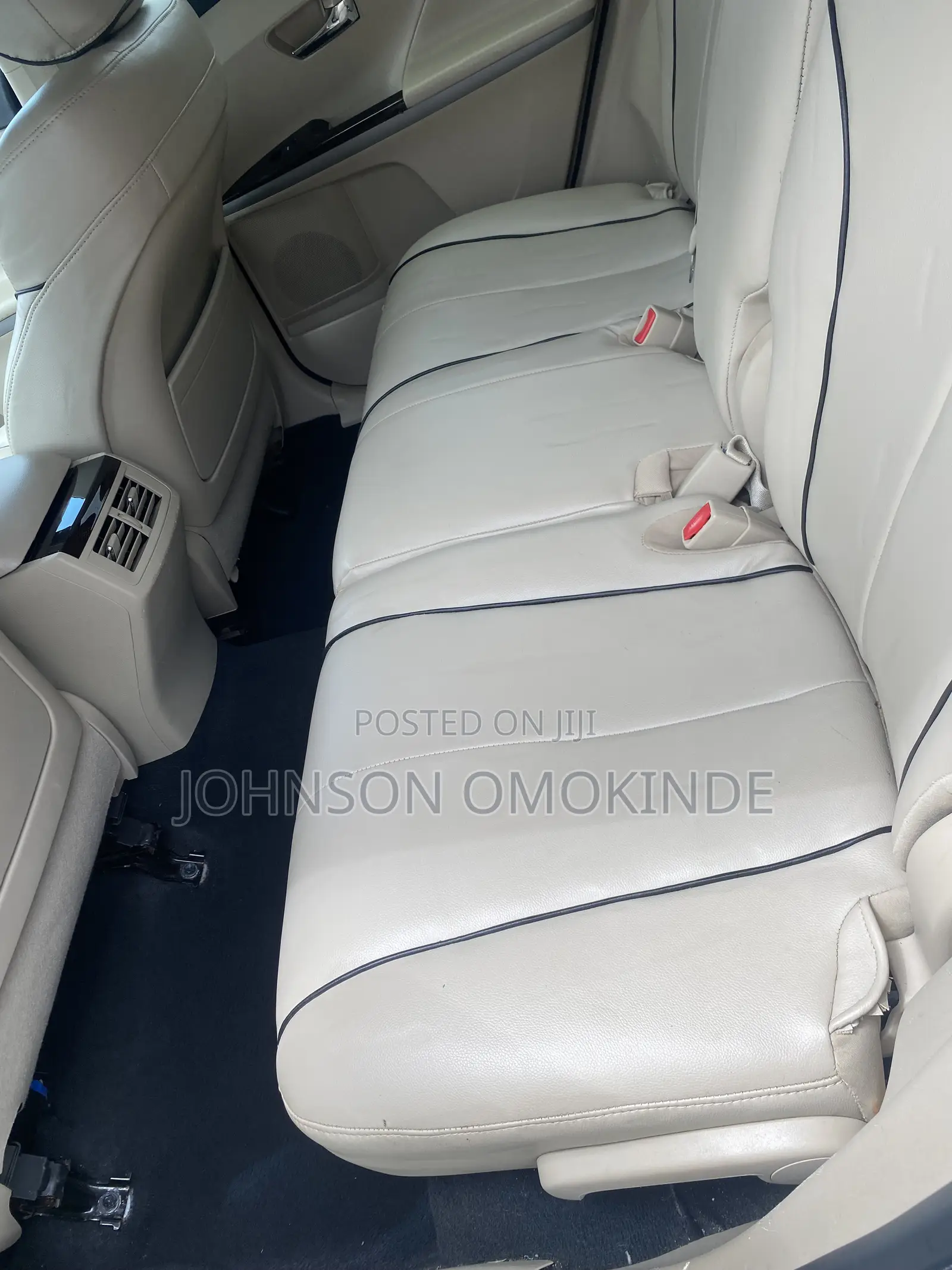Toyota Venza AWD 2011 White