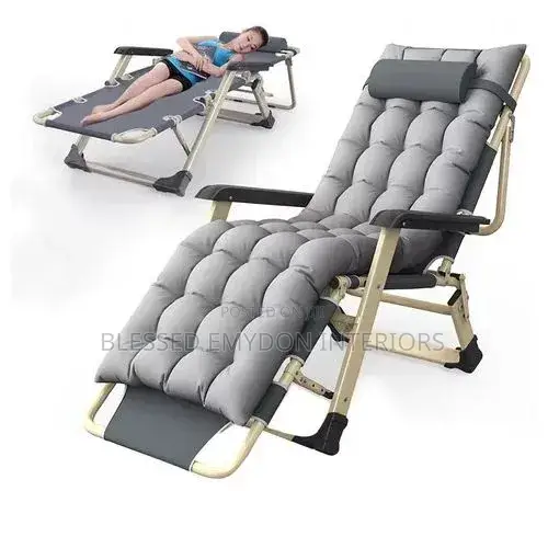 Adjustable Outdoor Relaxing Chair With Cushion