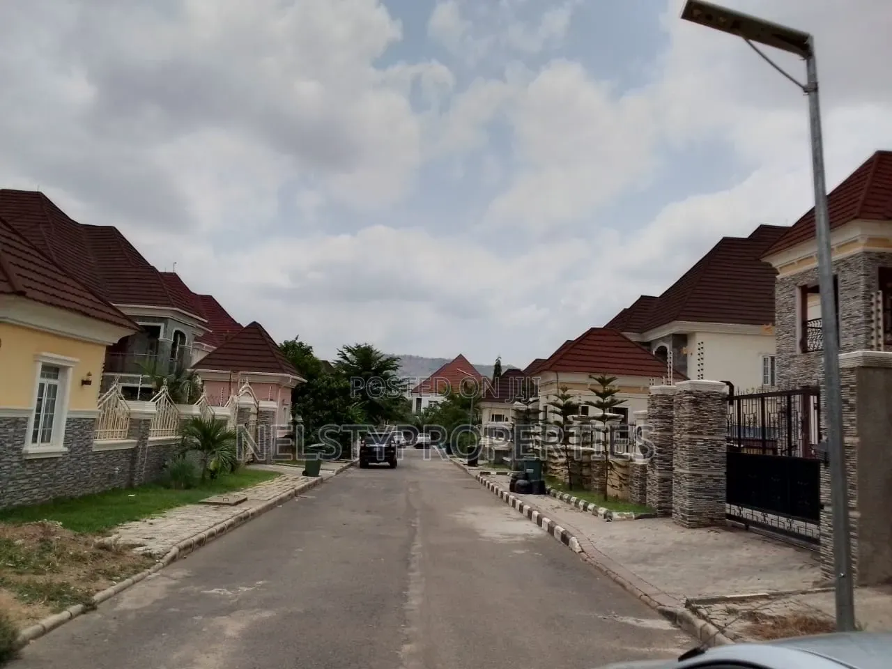 1bdrm Apartment in Saburi, Karsana for rent
