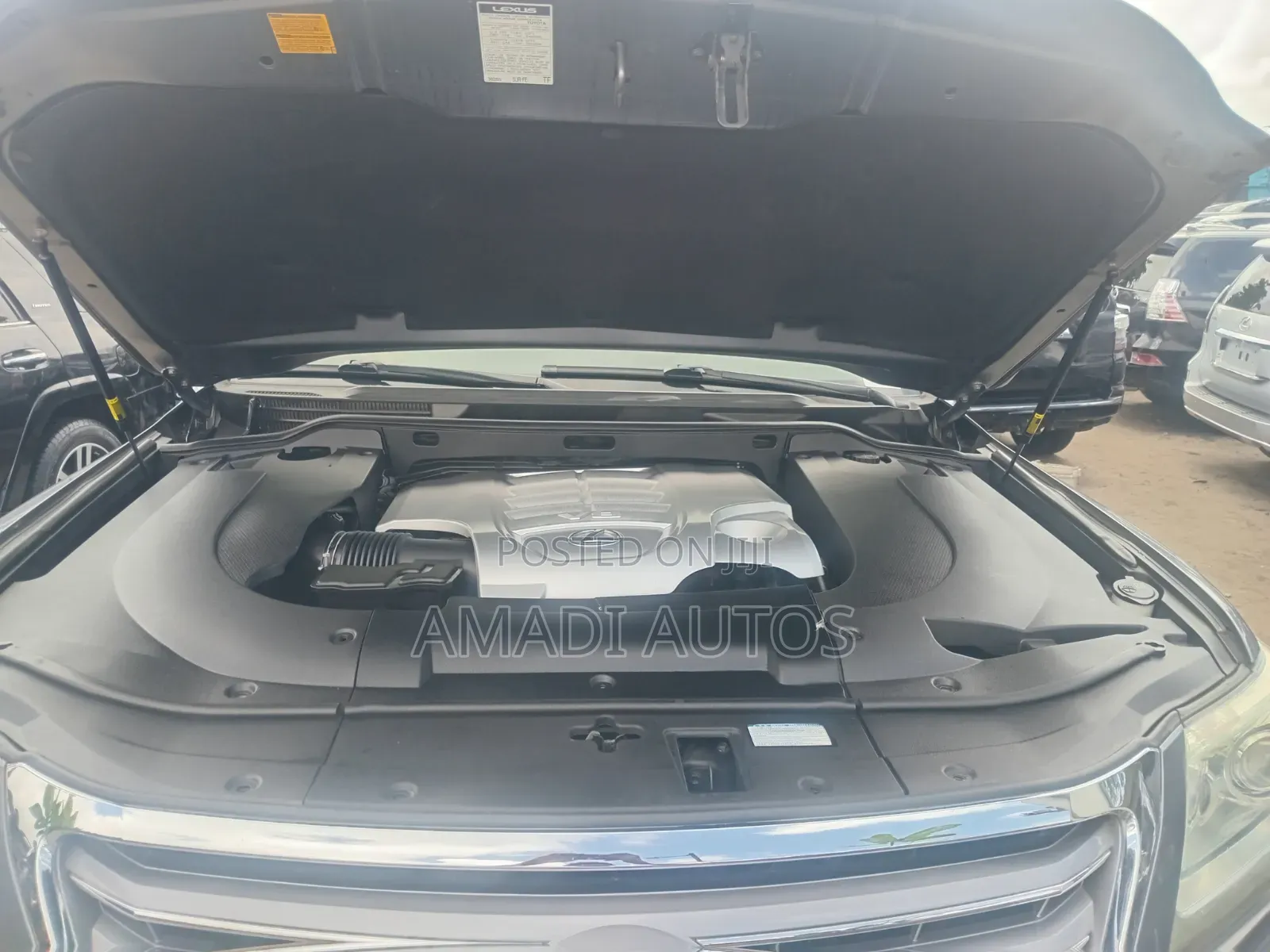 Lexus LX 2015 Gray