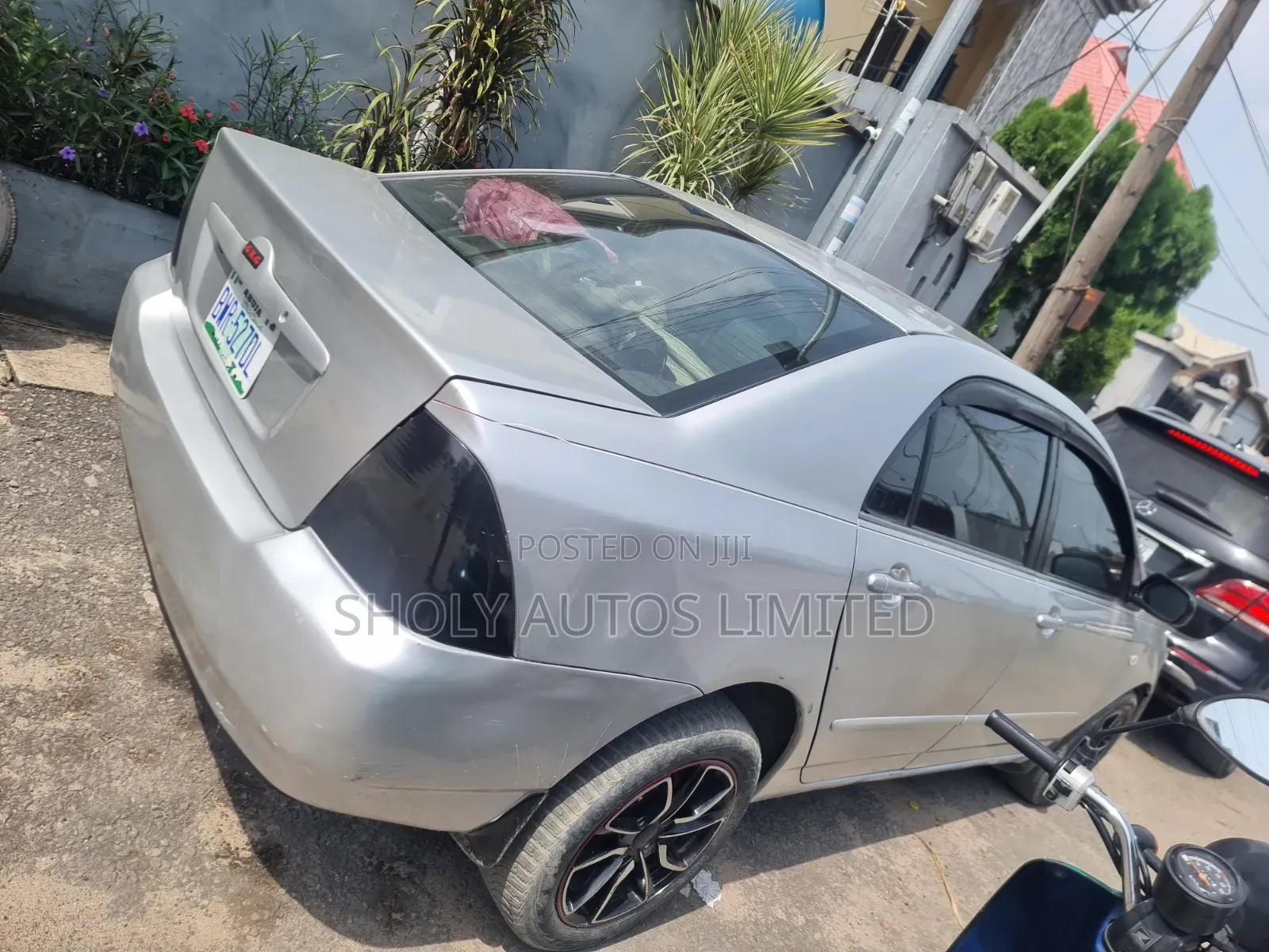 Toyota Corolla 1.6 Sol 2005 Silver