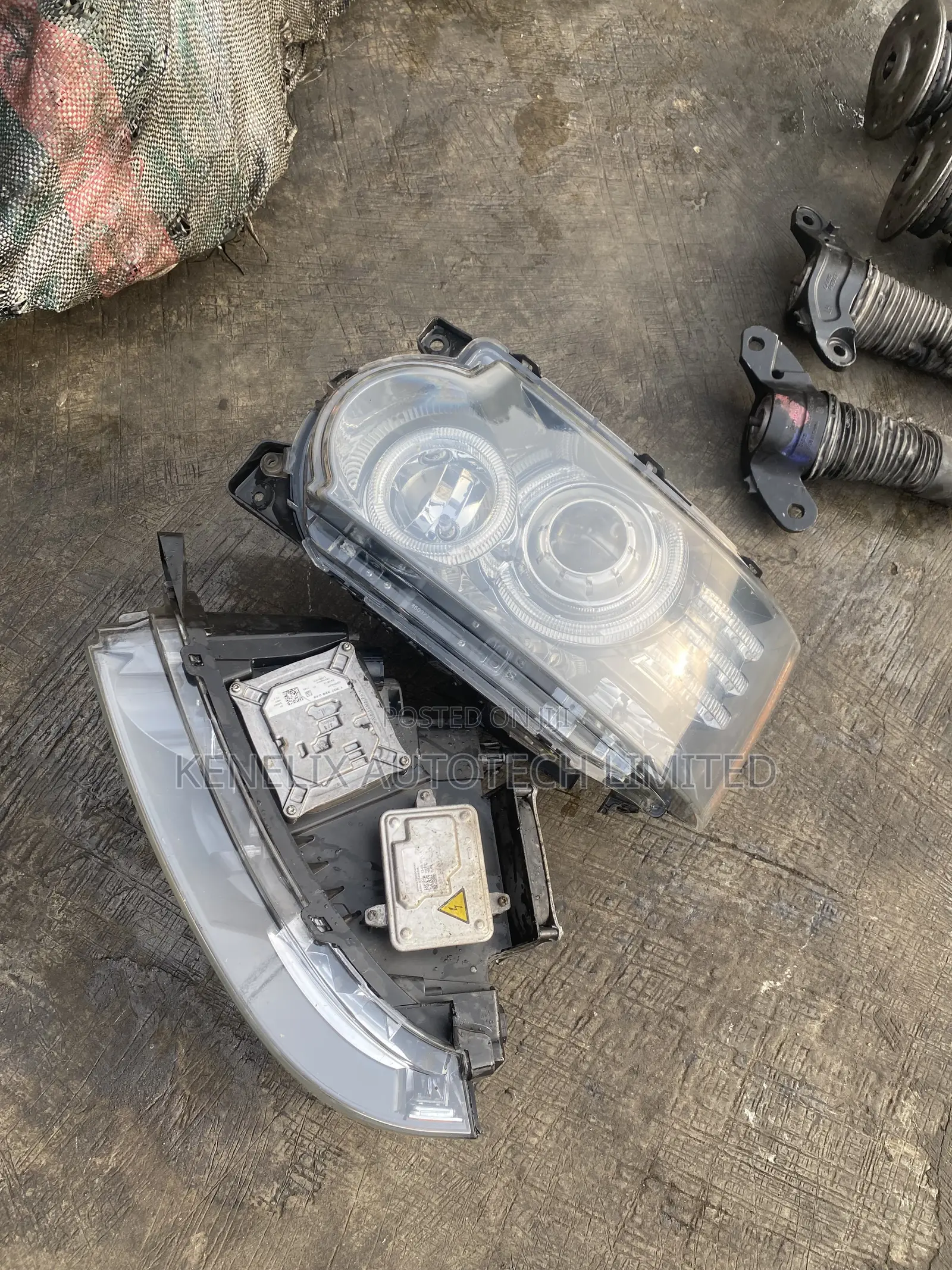 Headlight Range Rover Vogue 2010,2012