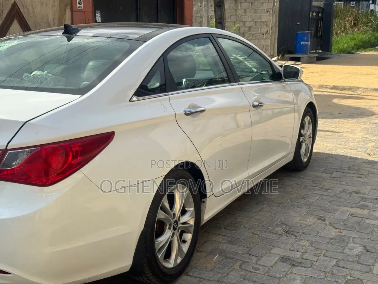 Hyundai Sonata Limited Sedan FWD (2.4L 4cyl 6A) 2012 White