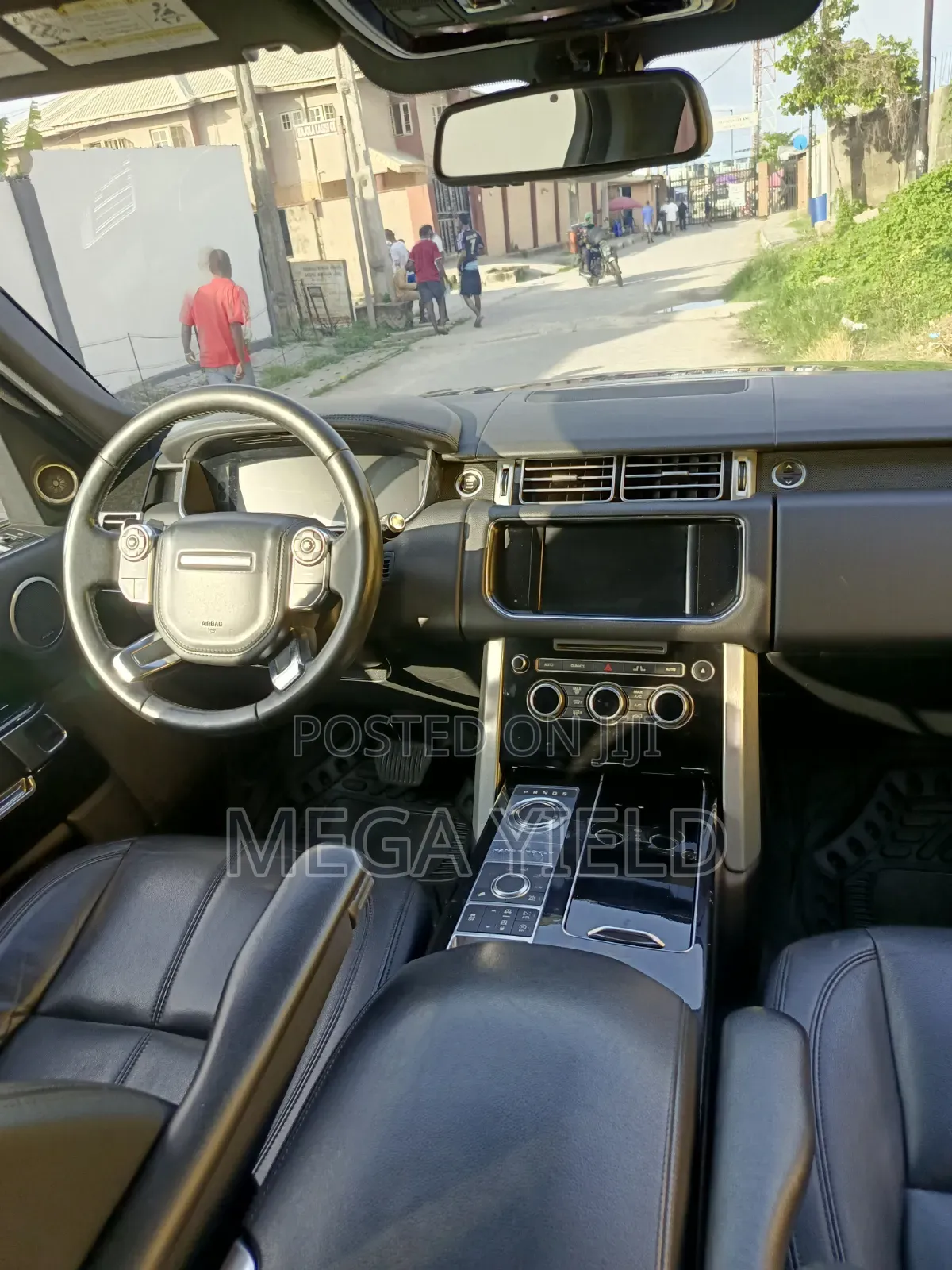 Land Rover Range Rover 3.0L Supercharged 2016 Black