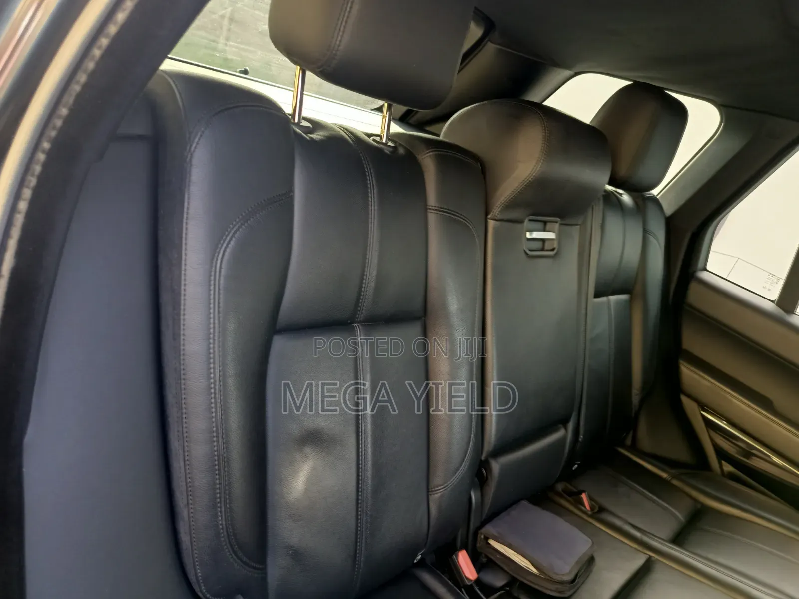 Land Rover Range Rover 3.0L Supercharged 2016 Black