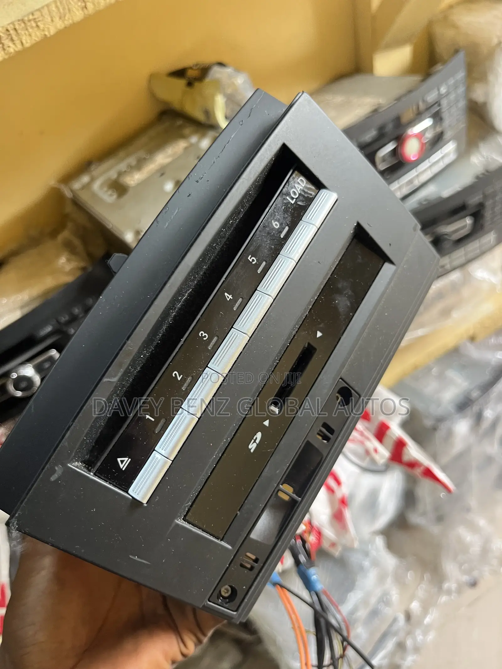 Mecerdes Benz S Class Radio