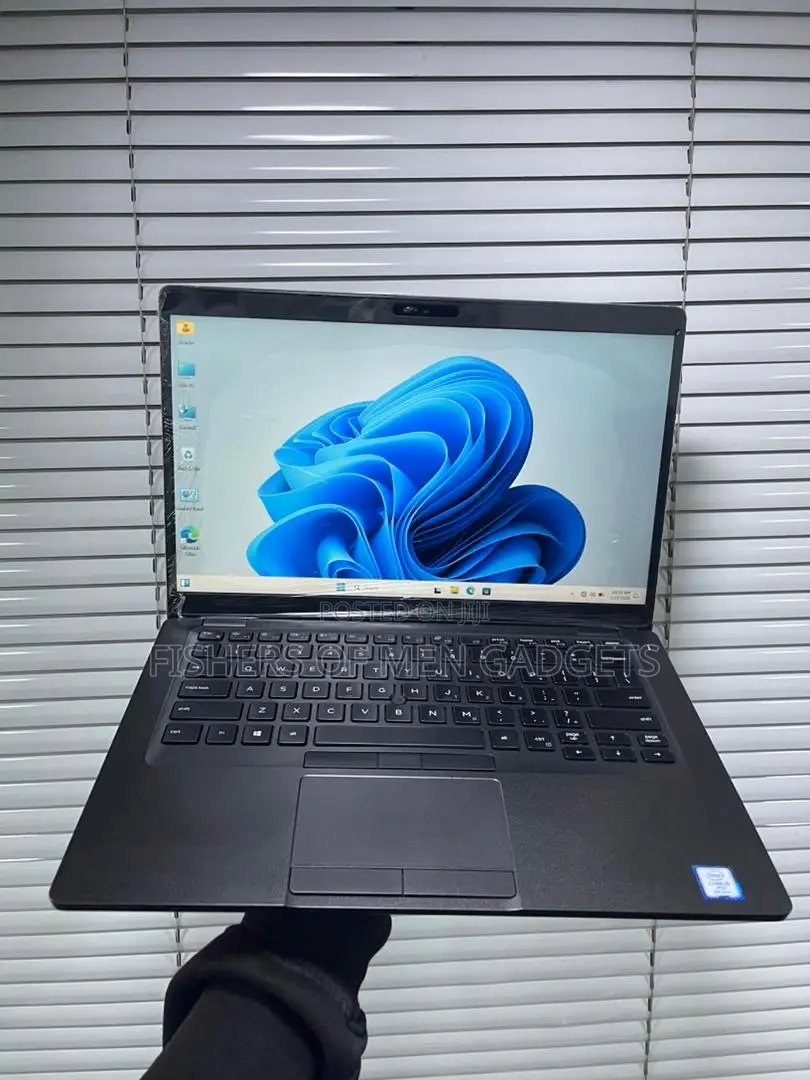 Laptop Dell Latitude 5400 16GB Intel Core i5 SSD 256GB