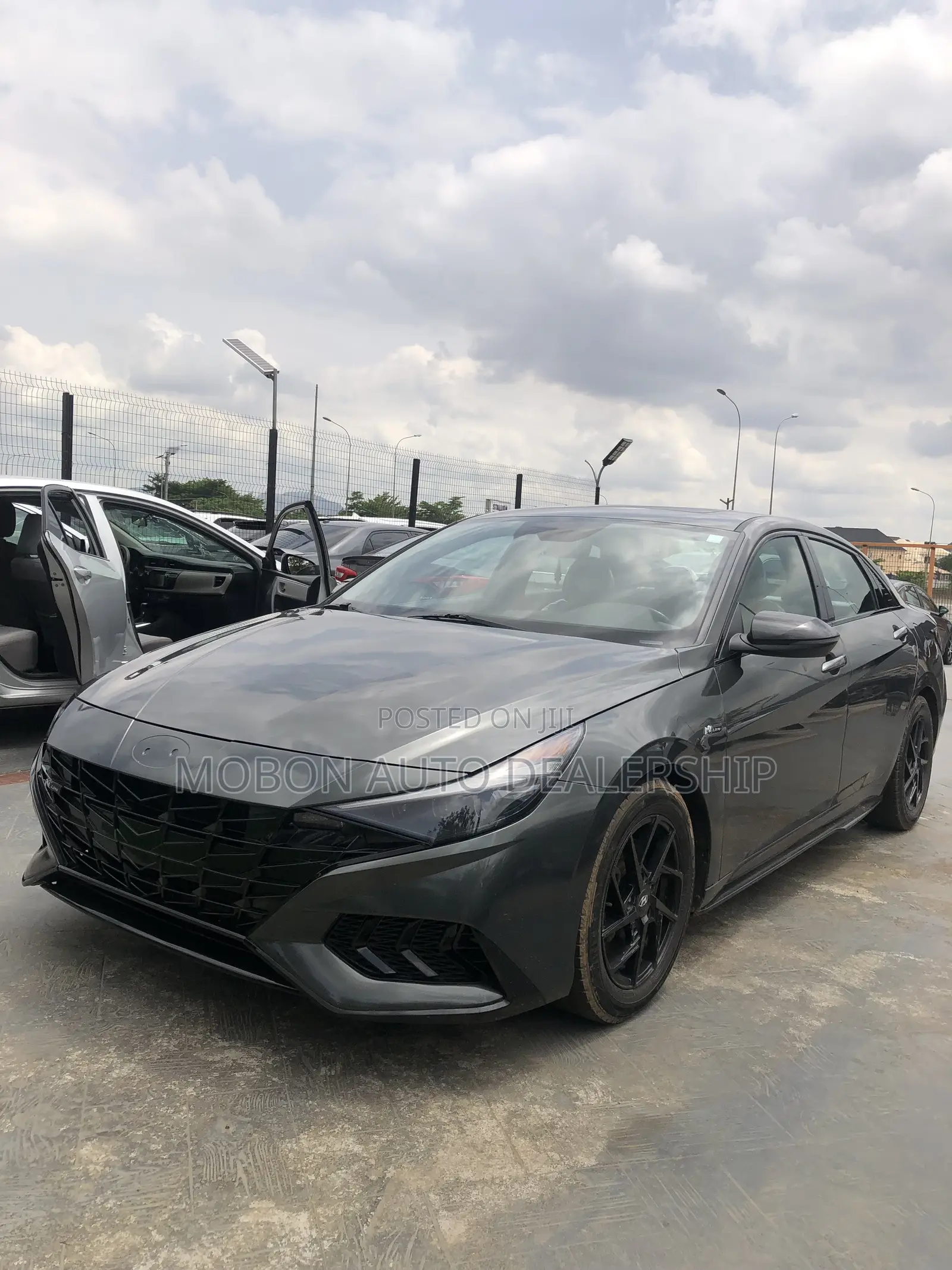 Hyundai Elantra 2021