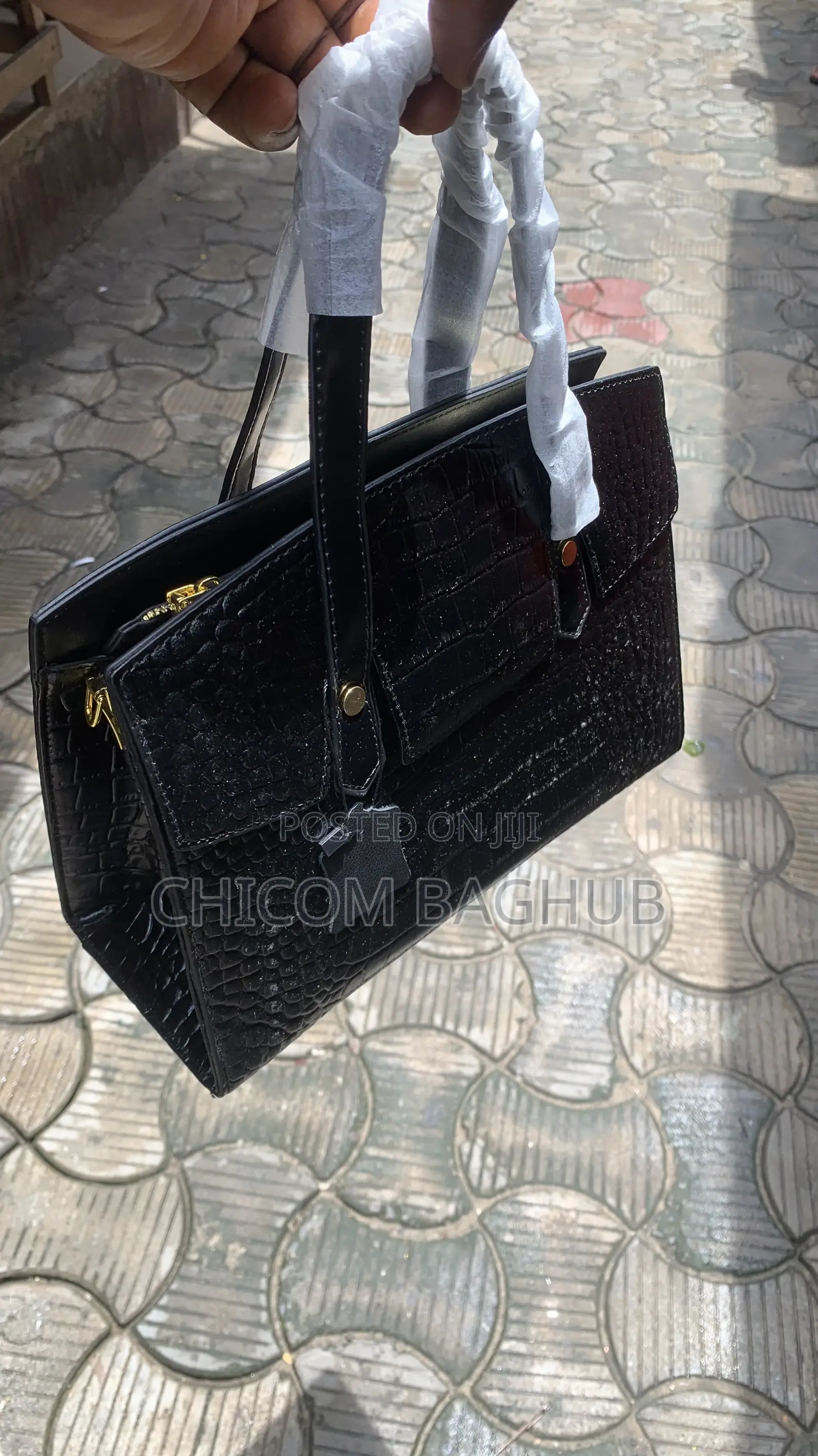 Stock Bag Very Good Quality Only in Black