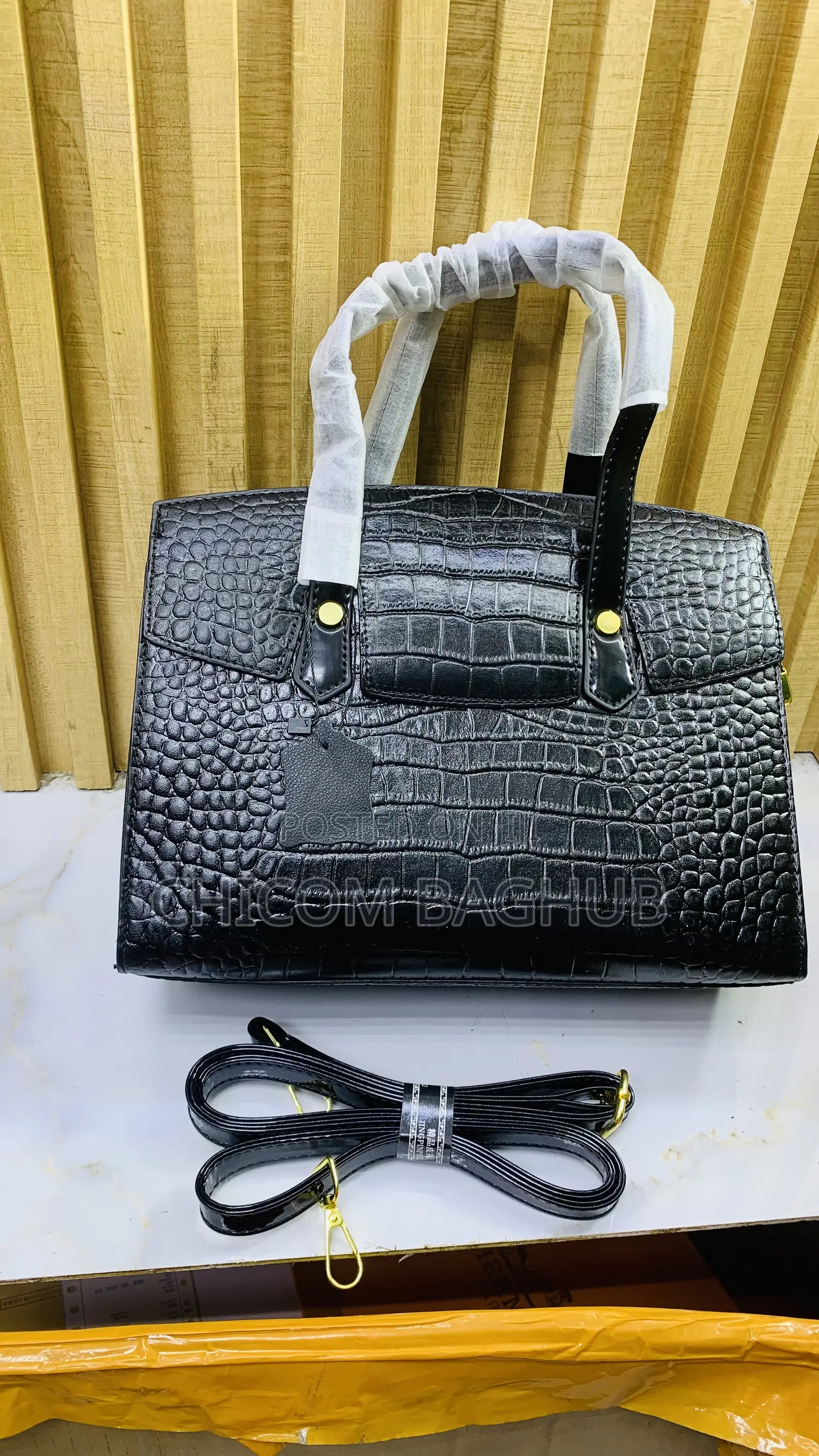 Stock Bag Very Good Quality Only in Black