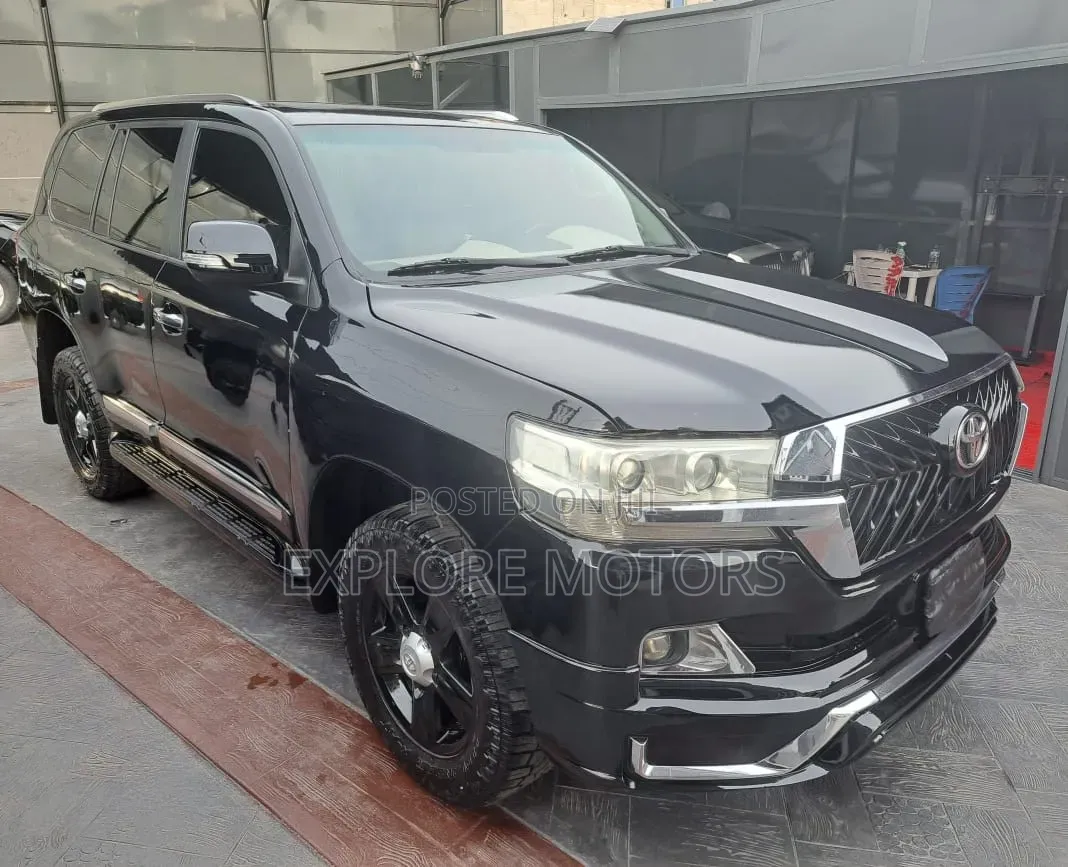 Toyota Land Cruiser 2021 Black