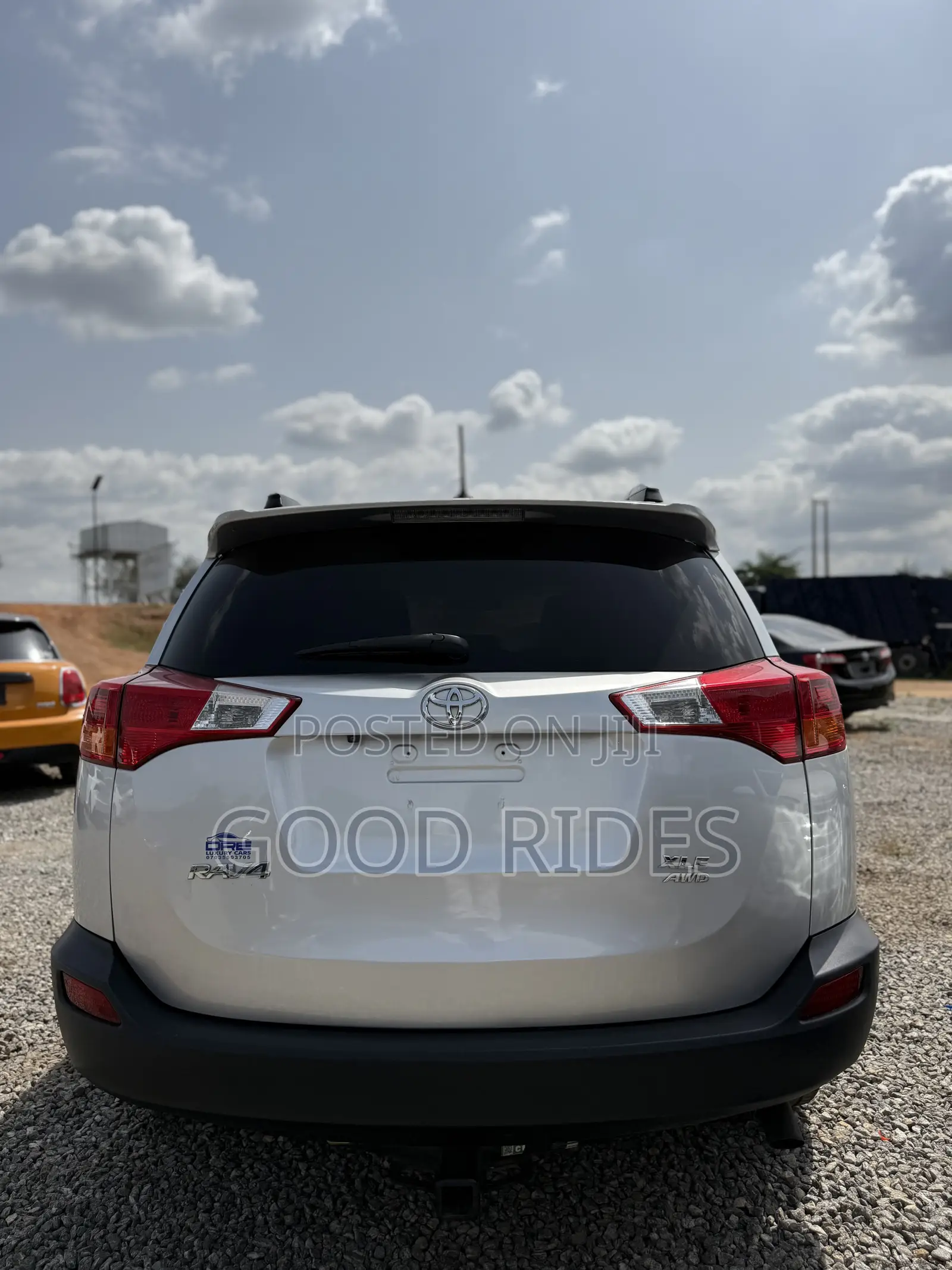 Toyota RAV4 LE 4dr SUV AWD (2.5L 4cyl 6A) 2014 Silver