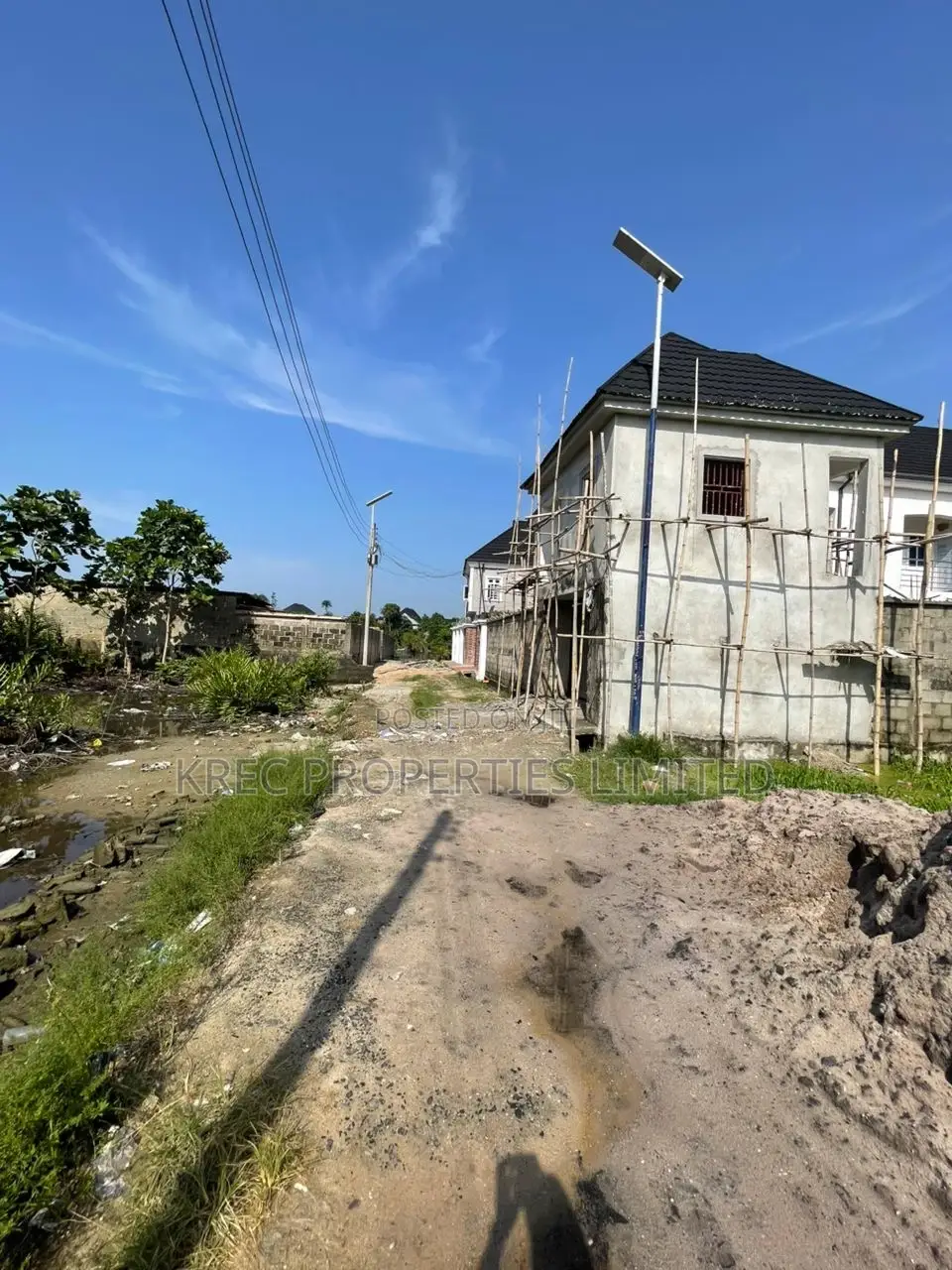 Iwofe -Eliparanwo Road