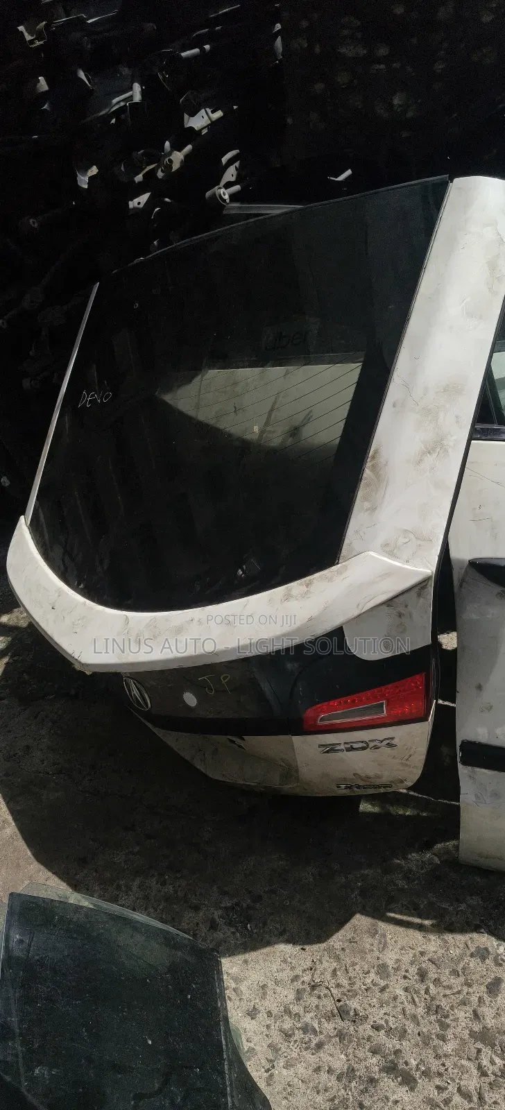 Complete Booth Acura ZDX