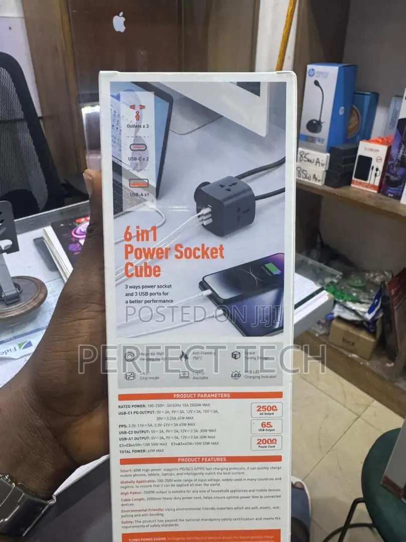 6 in 1 Power Socket Adapter Desktop Charger Sc3319