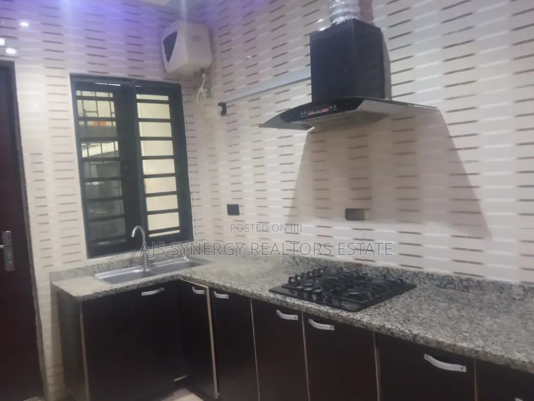 3bdrm Duplex in Ologolo for rent