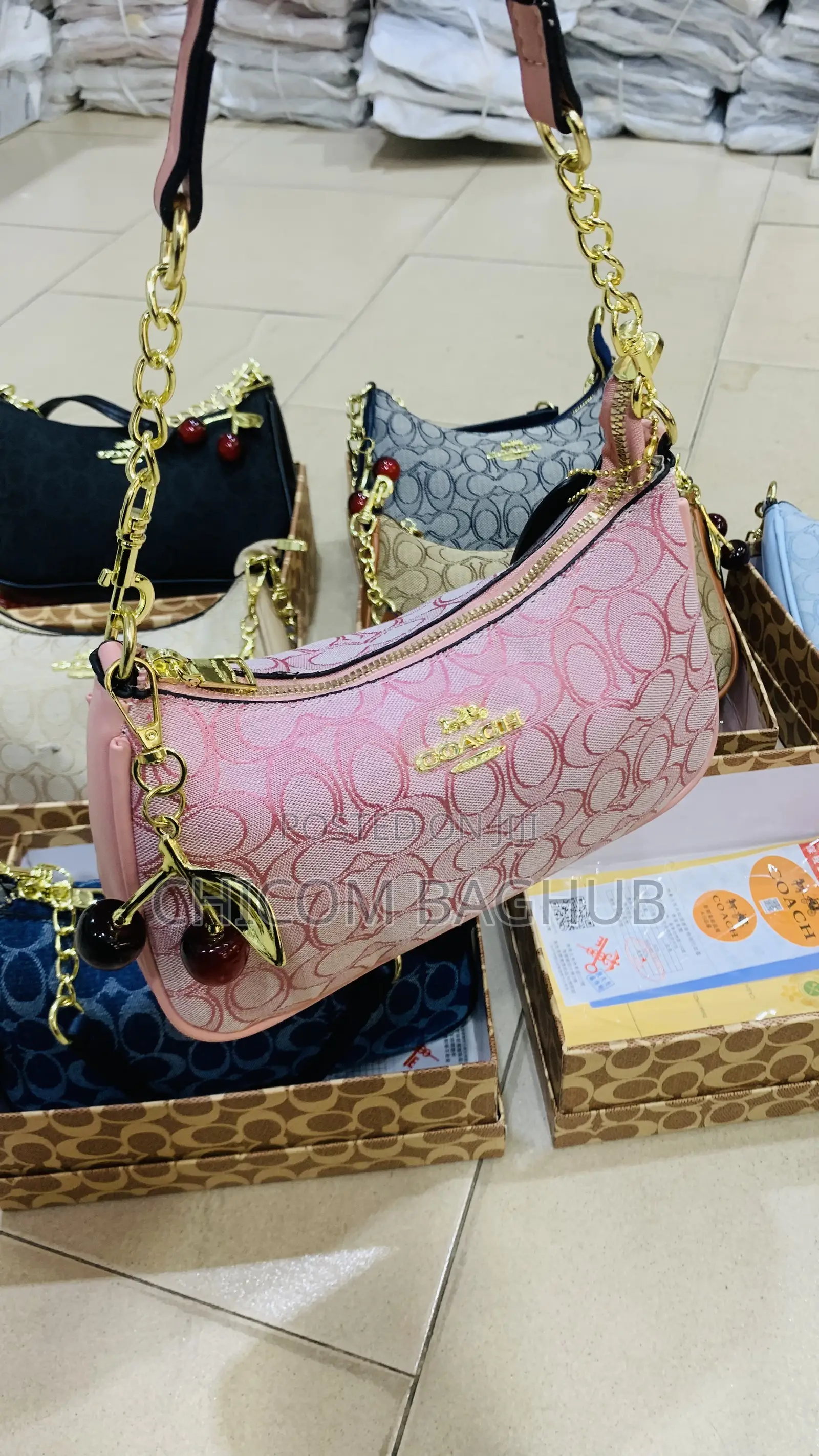 Coach Quality Bag in Different Colors Cherry