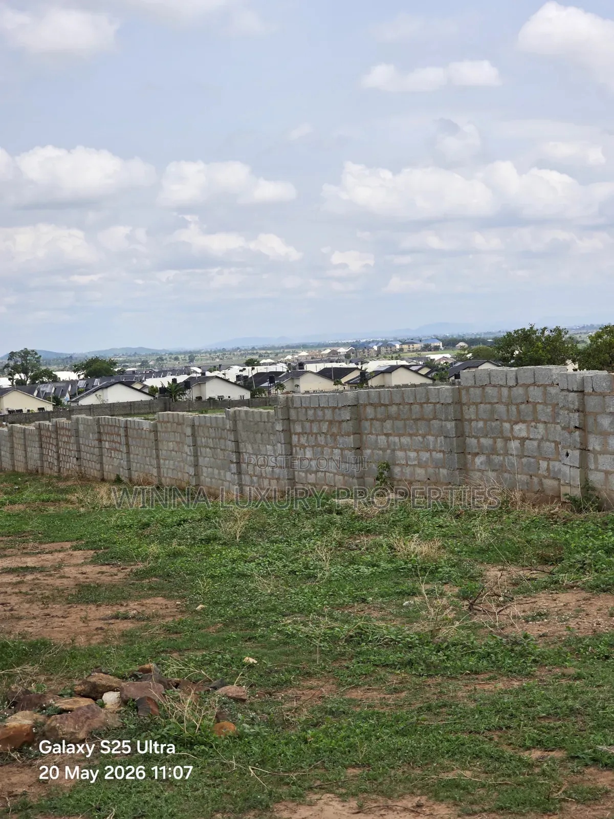 1000sqm Kuje Land