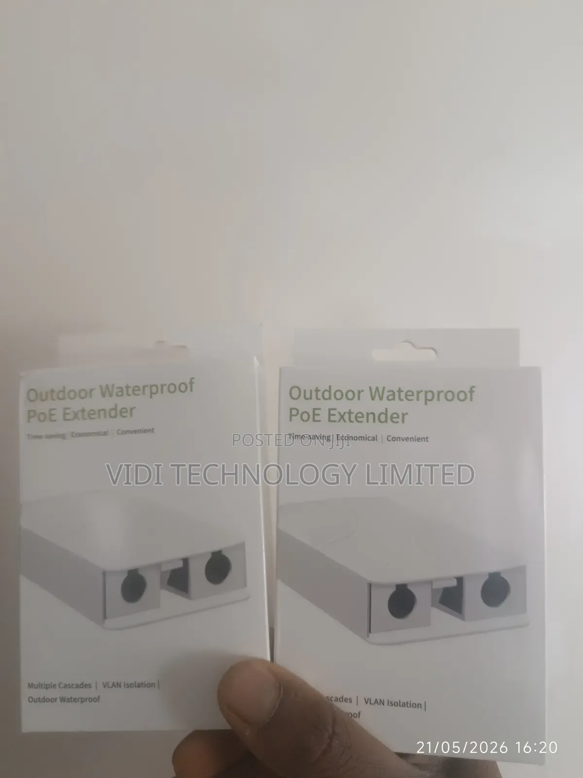 1-to-4 Port Outdoor Waterproof Poe Extender