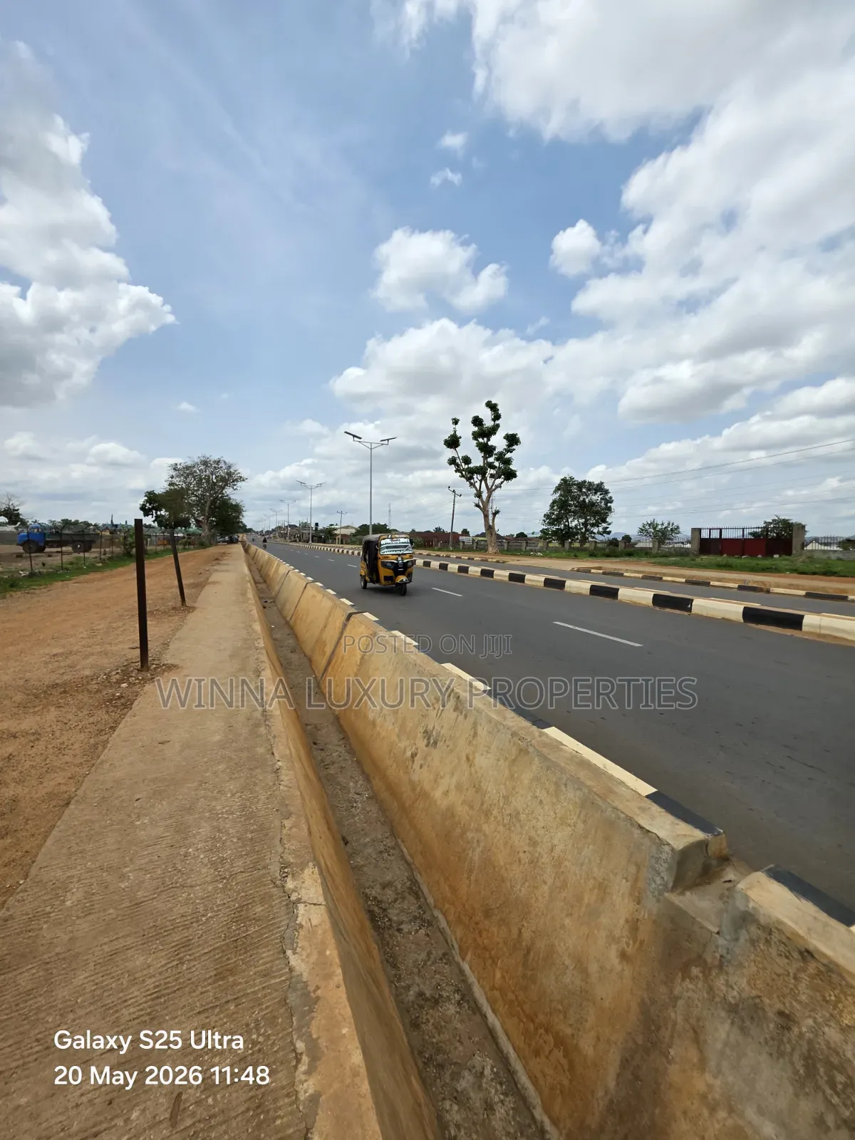450sqm Kuje, Shares Fence With GSS Kuje