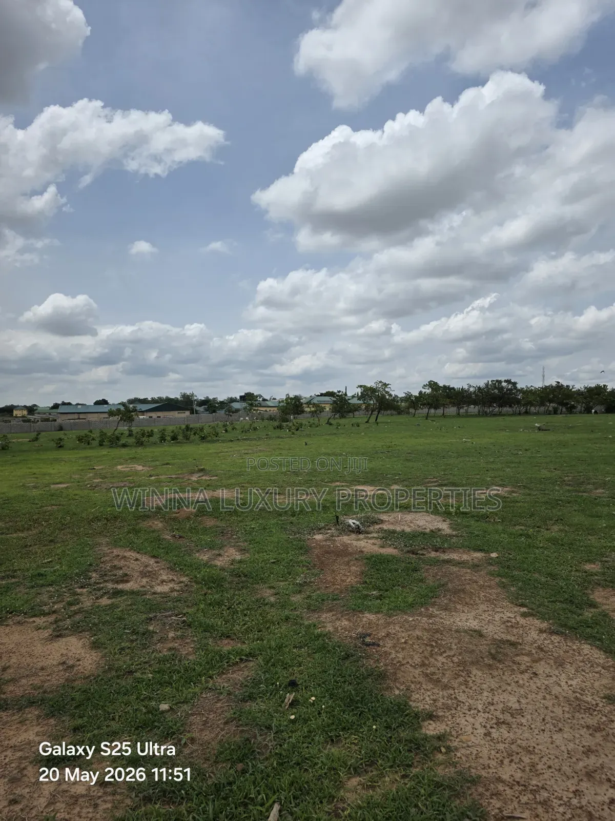 450sqm Kuje, Shares Fence With GSS Kuje