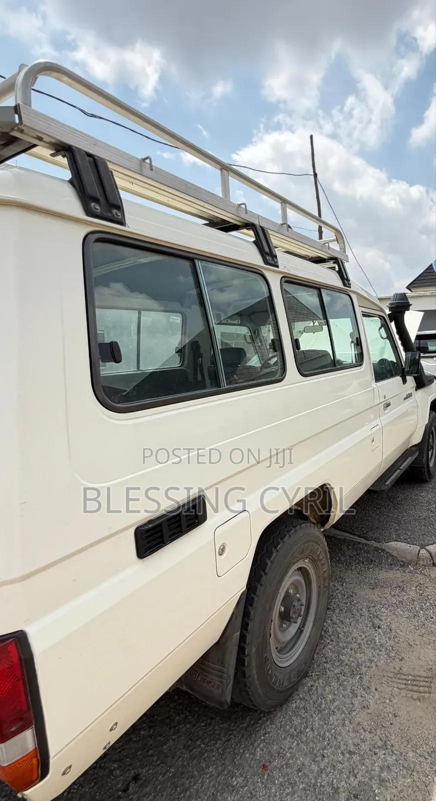 Toyota Land Cruiser 76 Series 2023 Off white