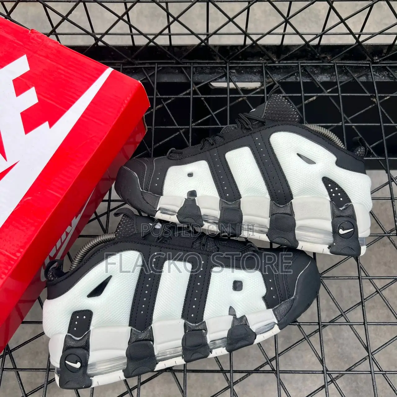 Original Nike Air More Uptempo Sneakers