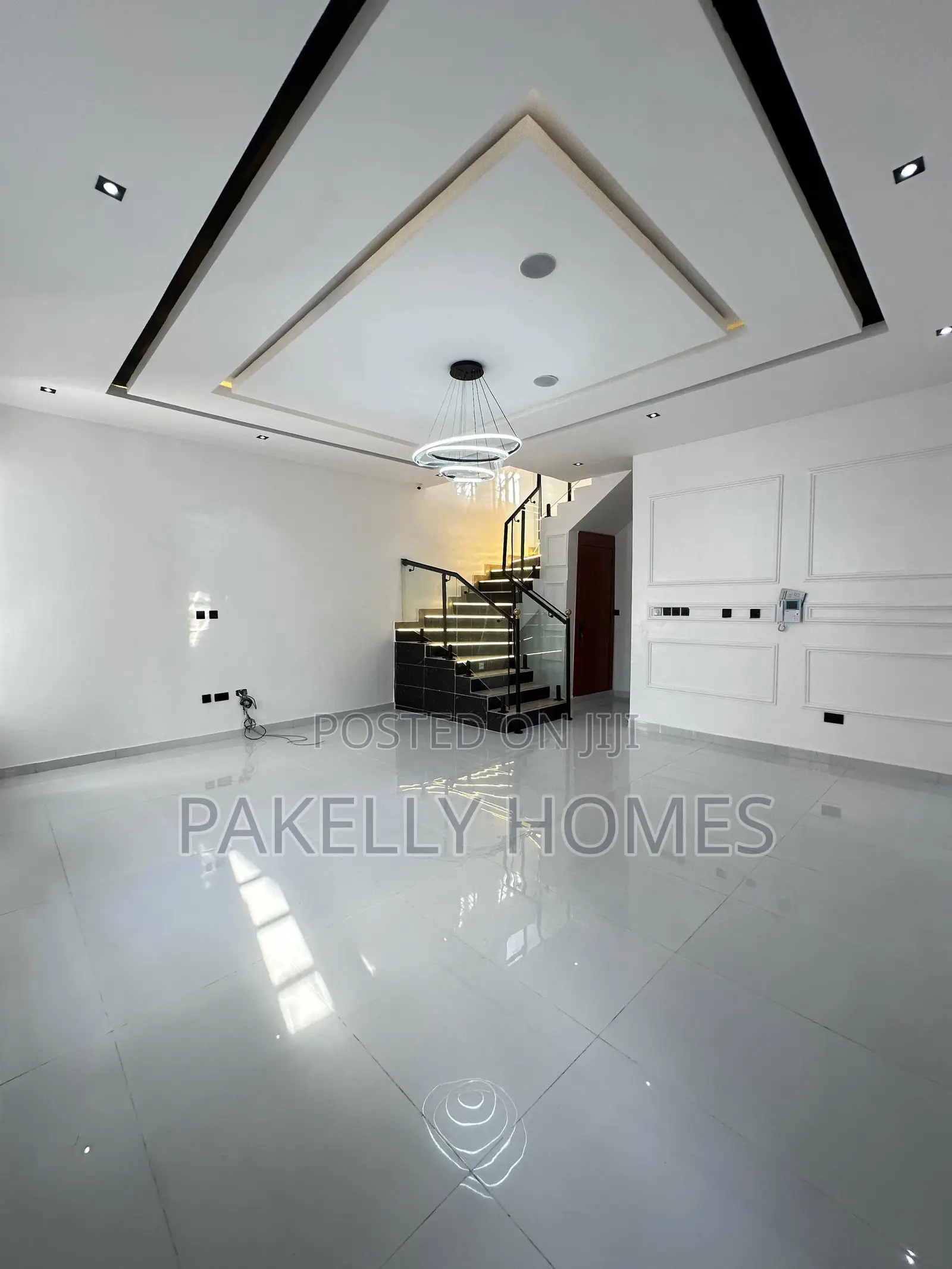 Well-Built Spacious Luxury 4 Bedroom Fully Detached Duplex
