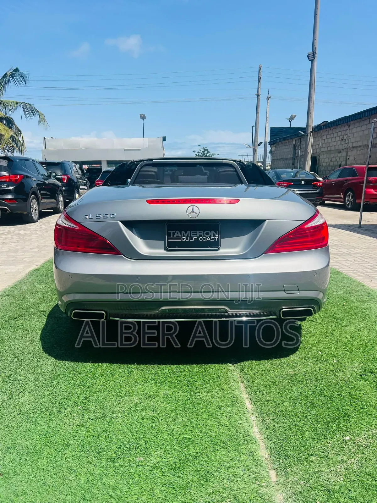 Mercedes-Benz SL-Class SL550 2dr Convertible (4.7L 8cyl Turbo 7A) 2014