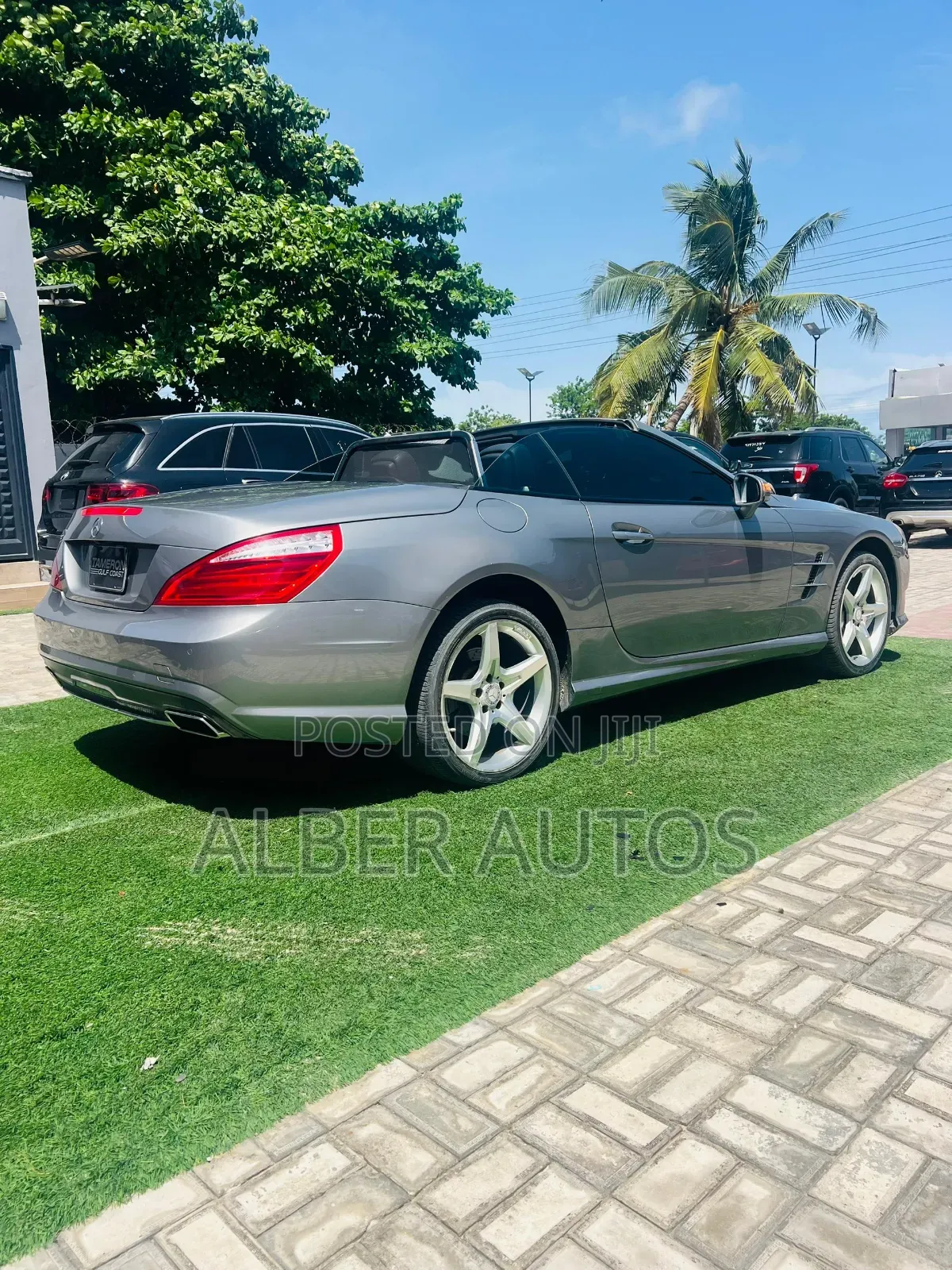 Mercedes-Benz SL-Class SL550 2dr Convertible (4.7L 8cyl Turbo 7A) 2014