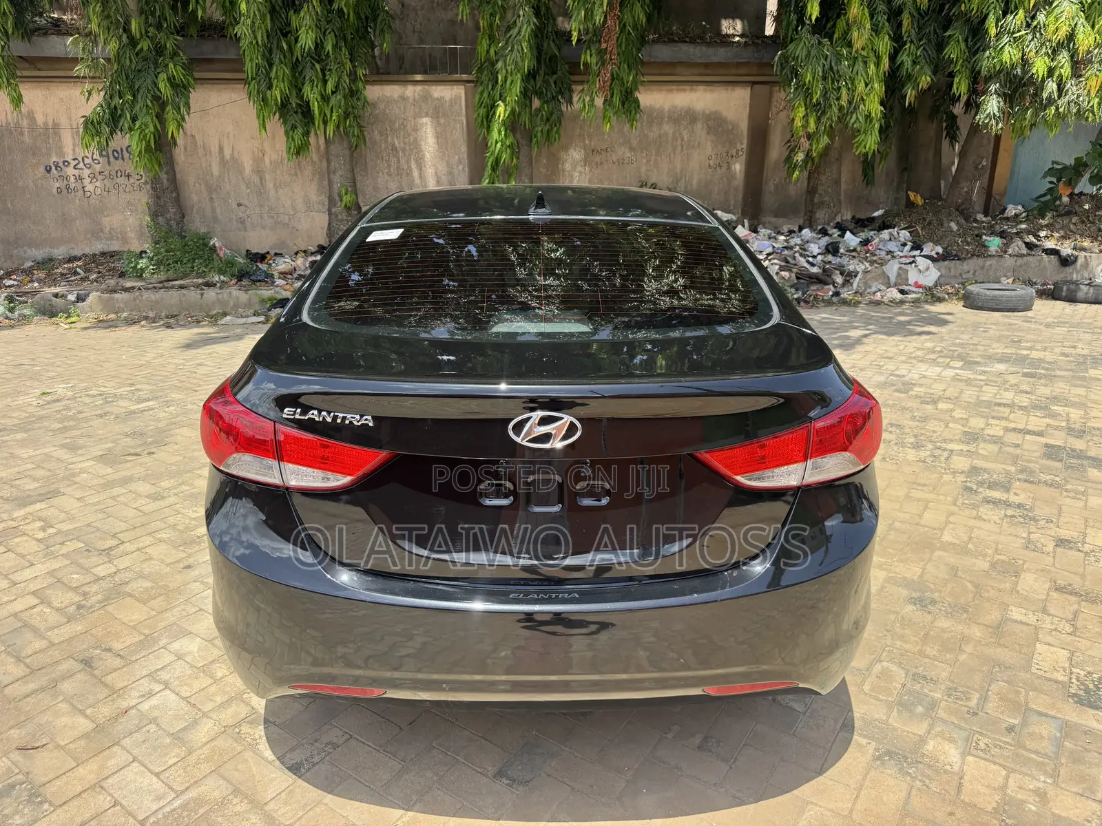Hyundai Elantra GLS Sedan FWD (1.8L 4cyl 6A) 2013 Black