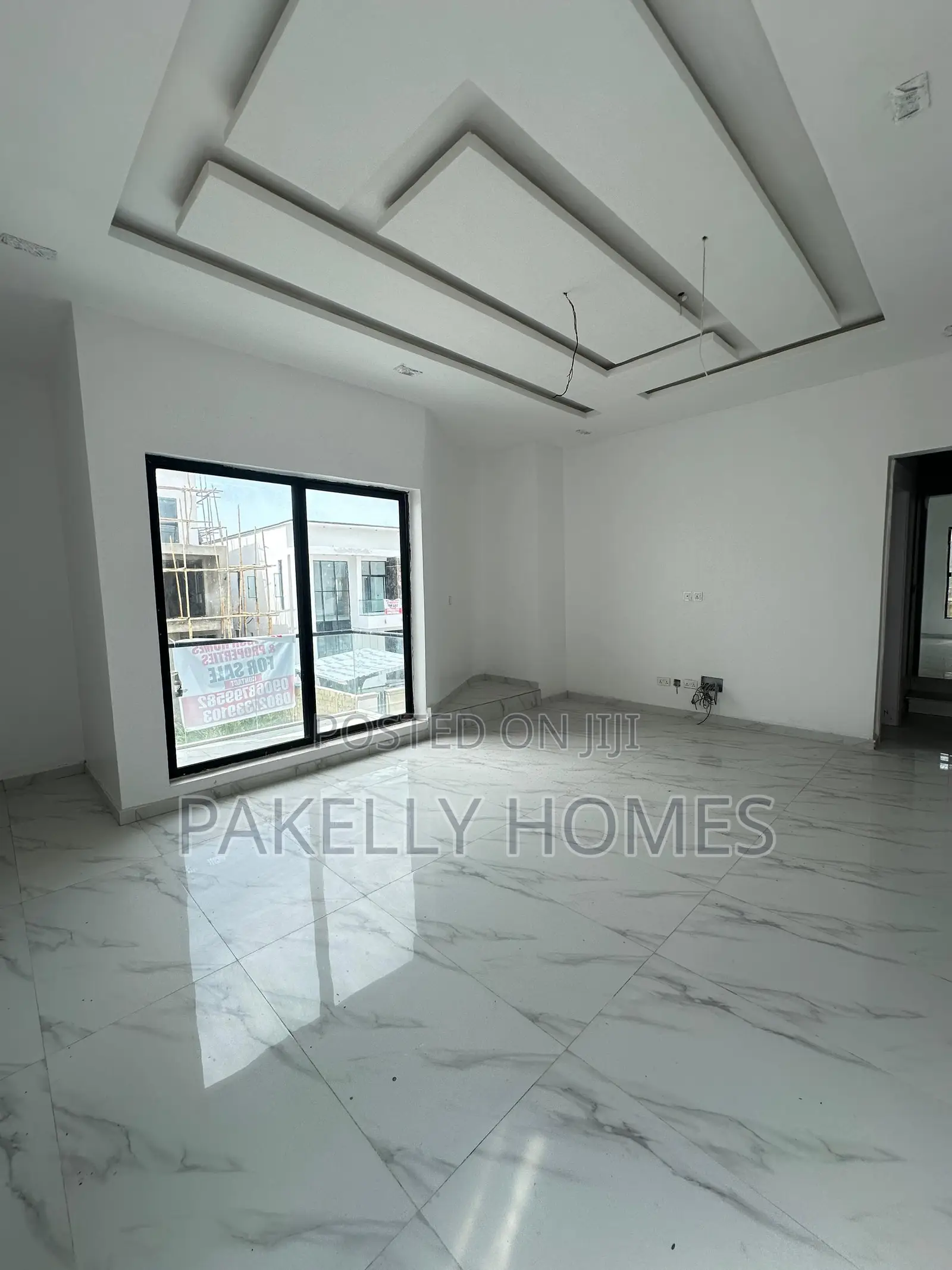 Spacious Luxury 4 Bedroom Fully Detached Duplex